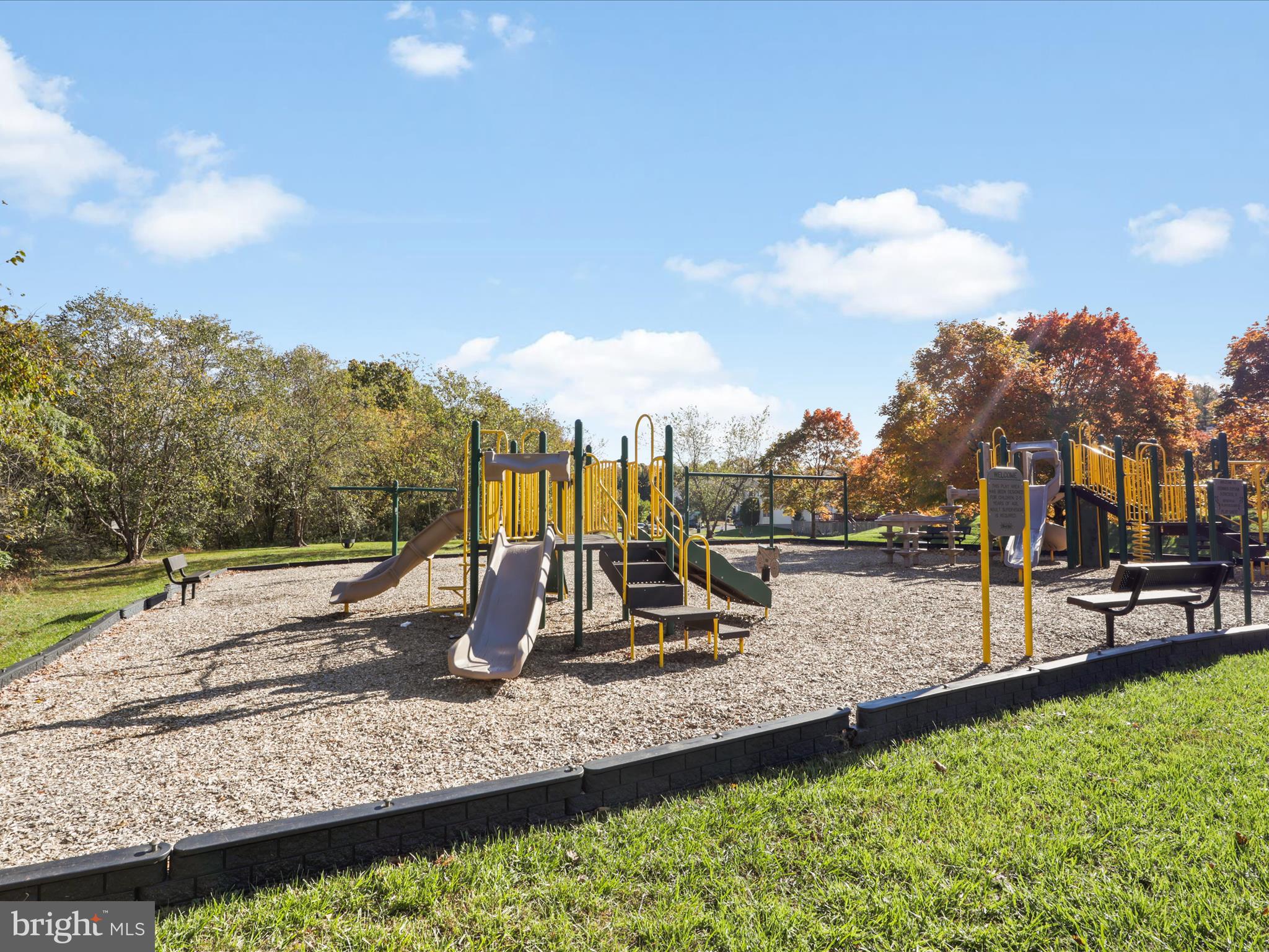 QUAIL HOLLOW - Residential