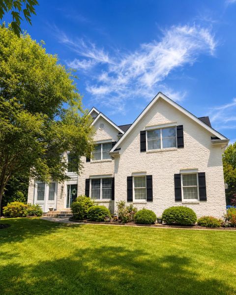 Homes For Sale - 12 Millington Court<br/> COLUMBUS, NJ 08022