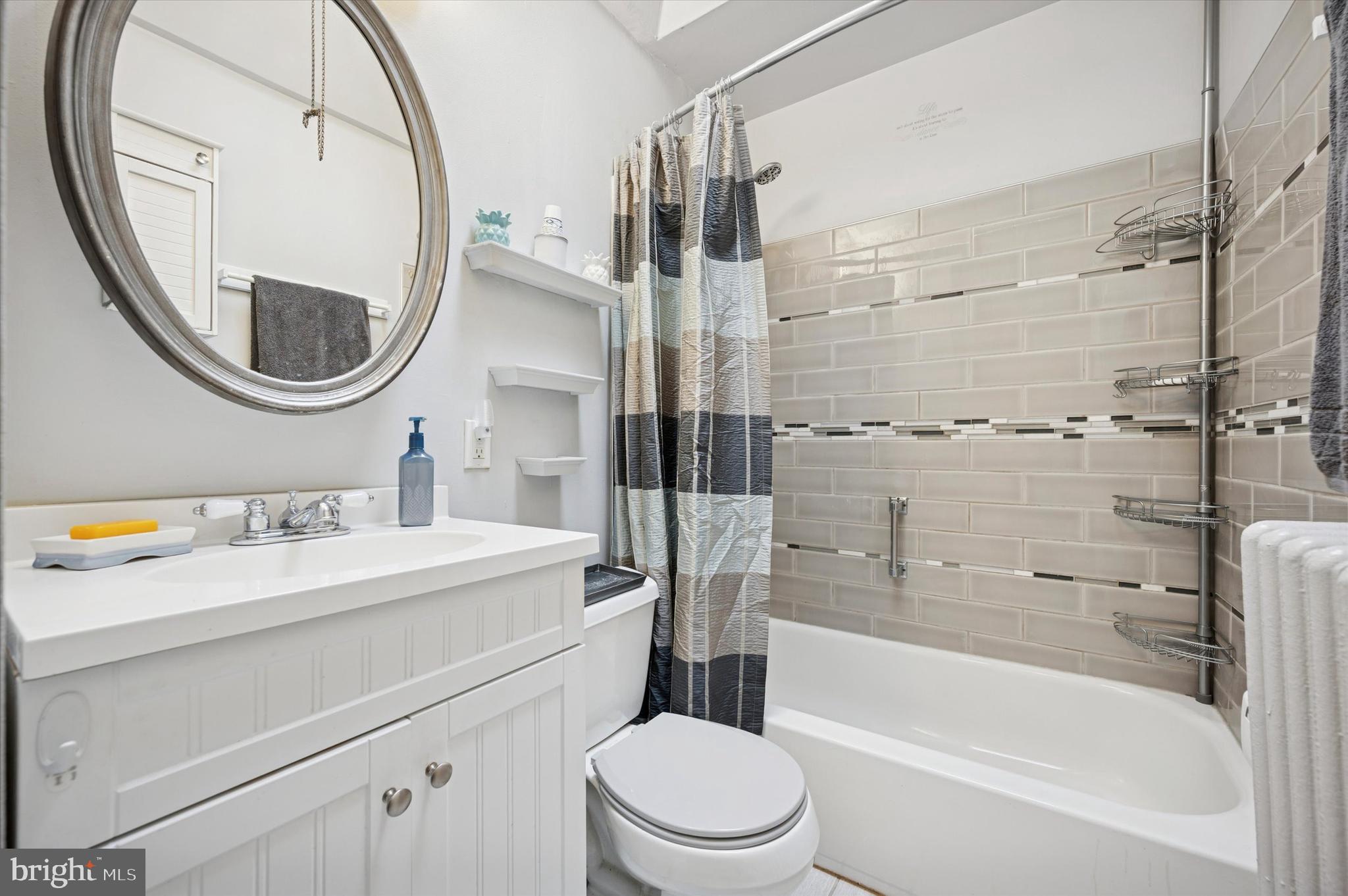 WEST OAK LANE - Residential