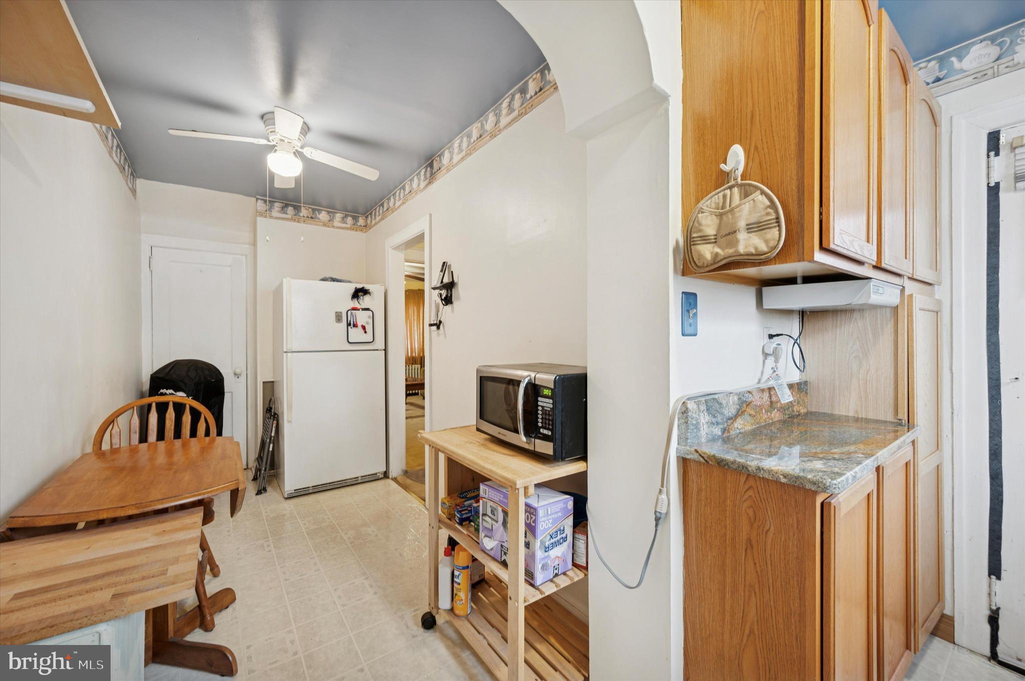 WEST OAK LANE - Residential