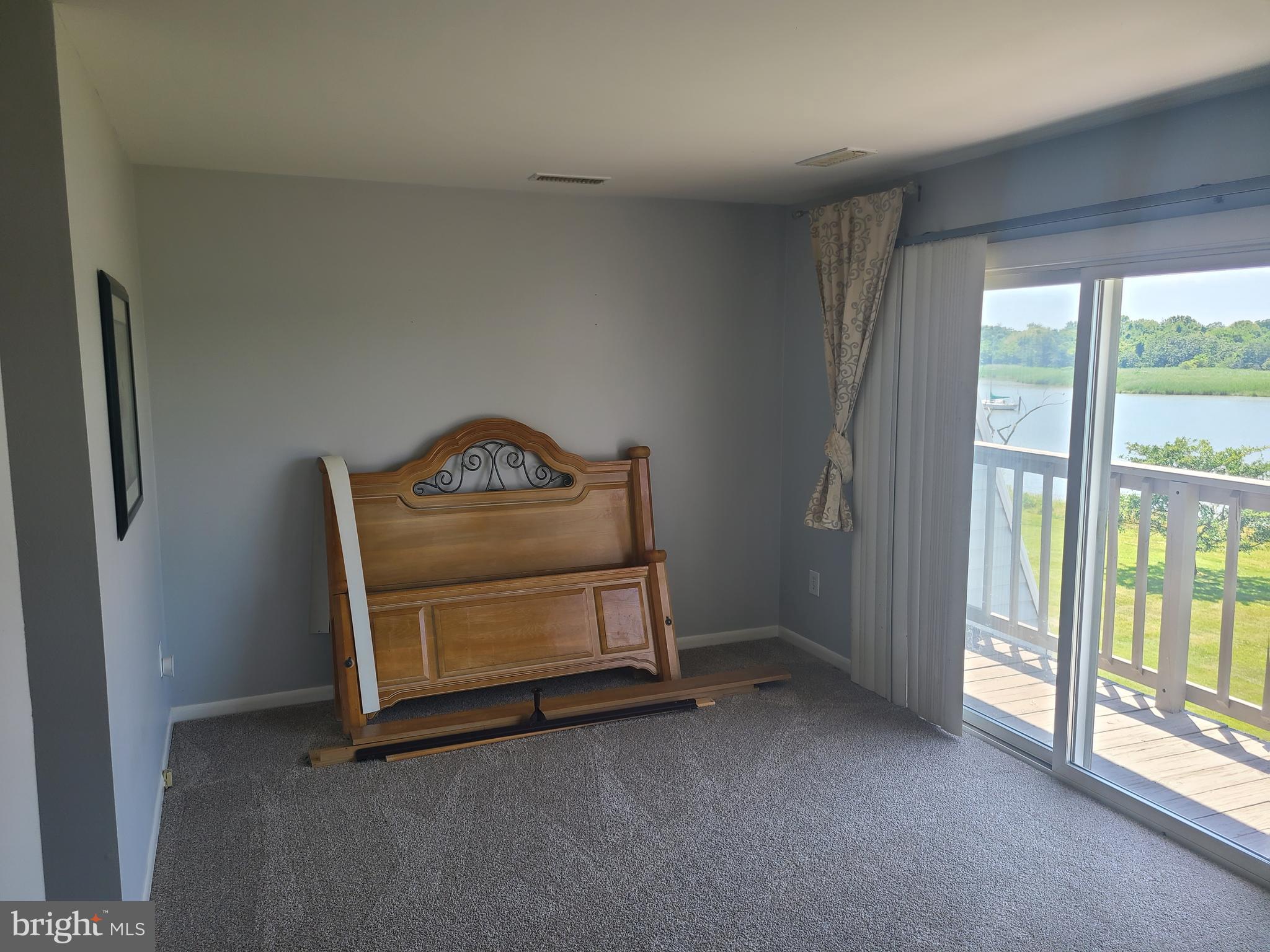 SUNSET HARBOR - Residential