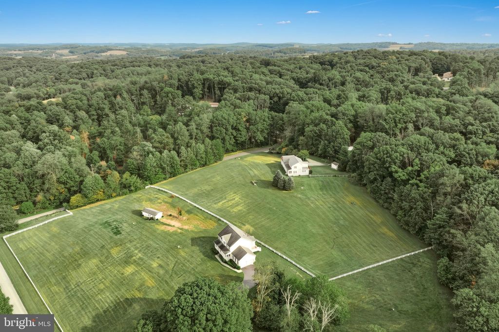 Photo of Arnold Road #LOT, GLENVILLE, PA 17329 (MLS # PAYK2091022)
