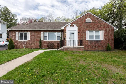27 S State Street, Vineland, NJ MLS: NJCB2023830