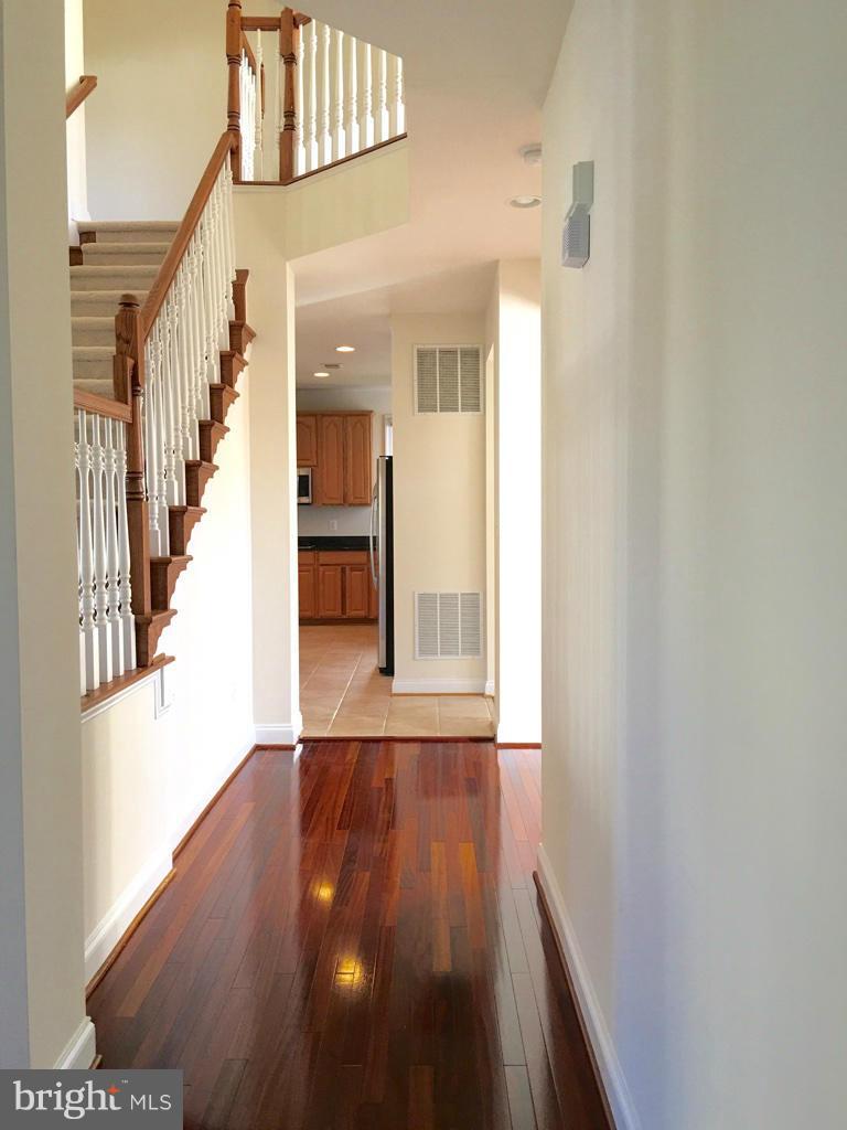 PORT POTOMAC - Residential Lease