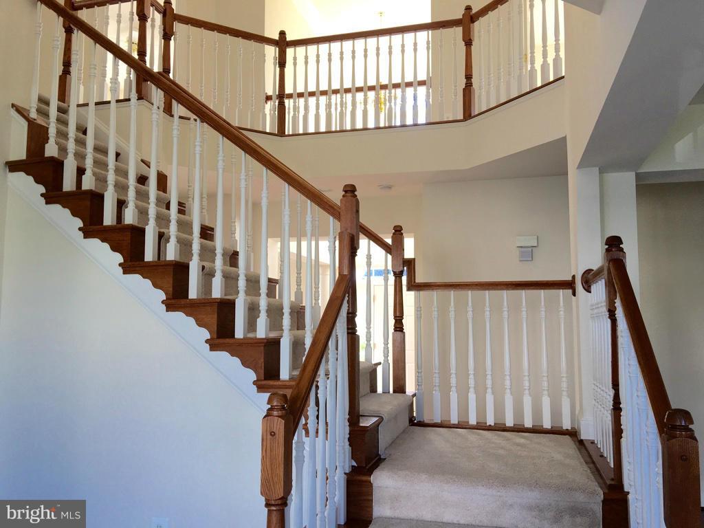 PORT POTOMAC - Residential Lease