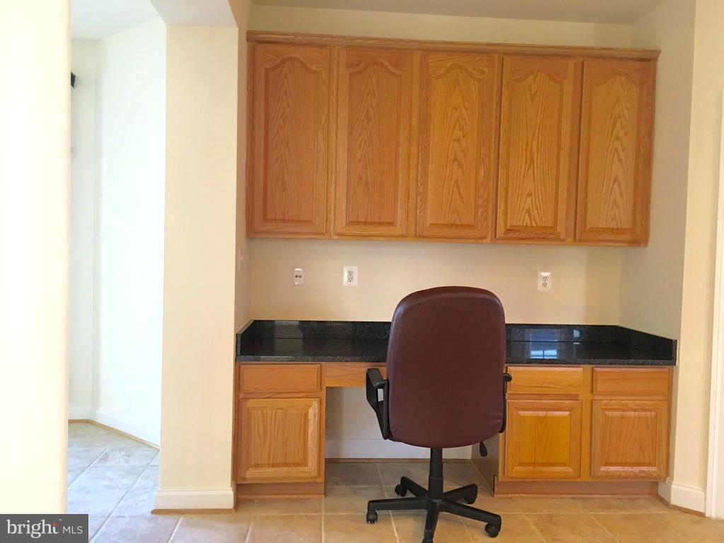 PORT POTOMAC - Residential Lease