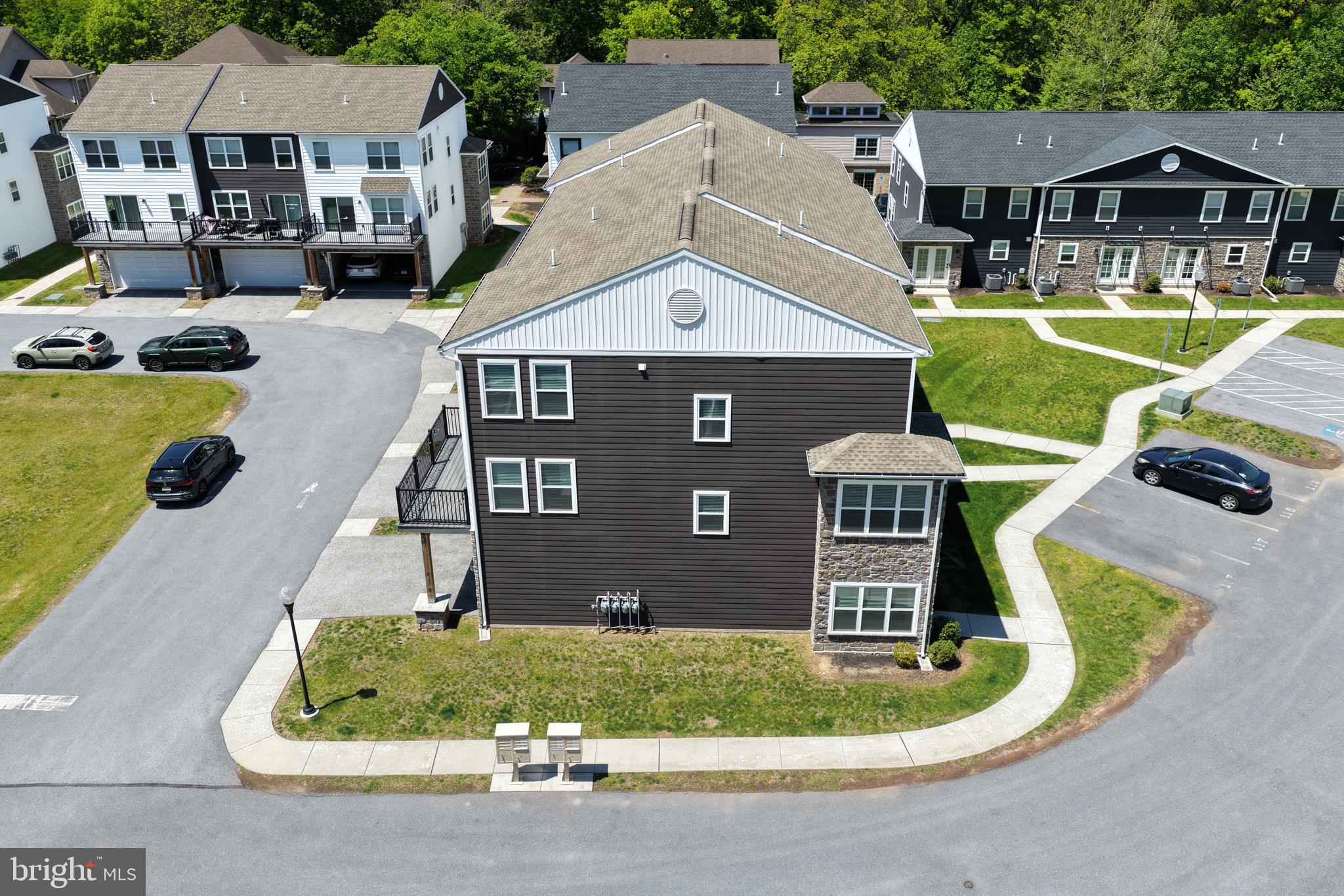 113 HIGH POINTE DRIVE 50