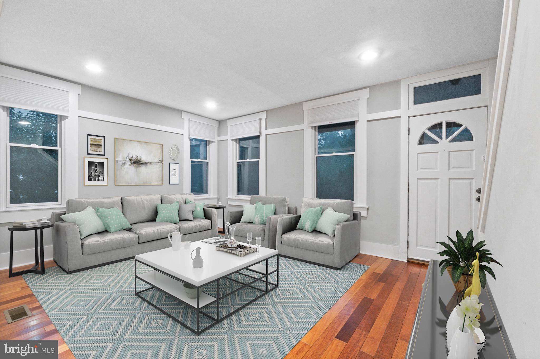 MOUNT WASHINGTON - Residential Lease