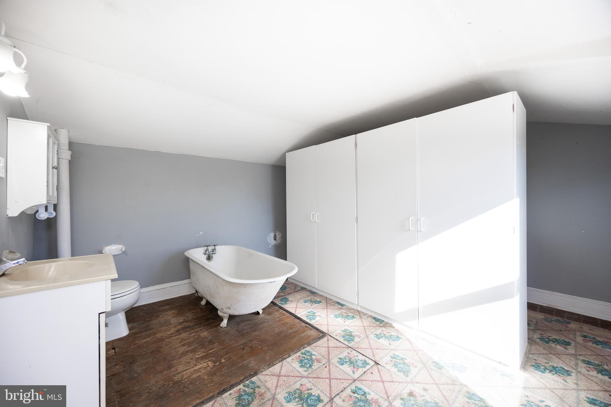 RIDLEY PARK - Residential