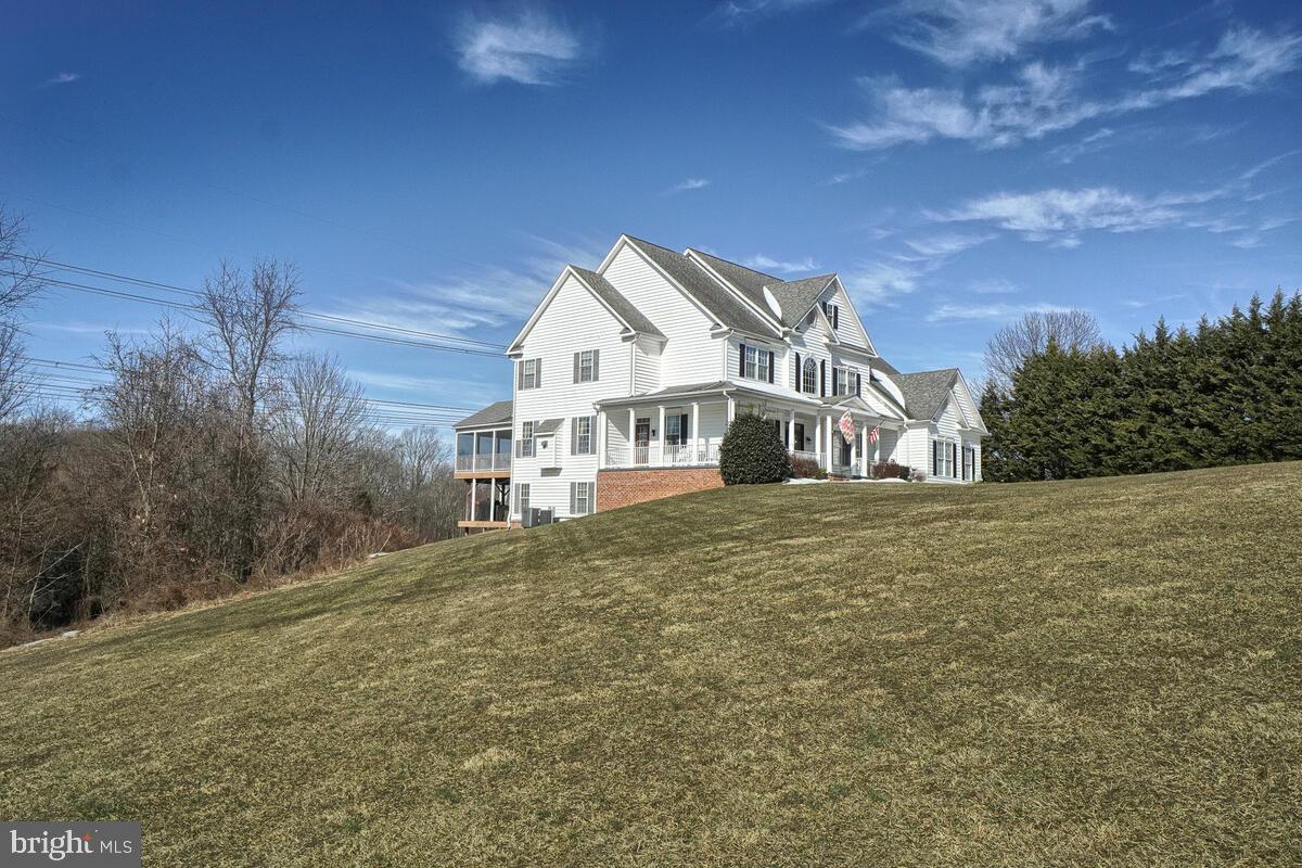 STONELAKE - Residential