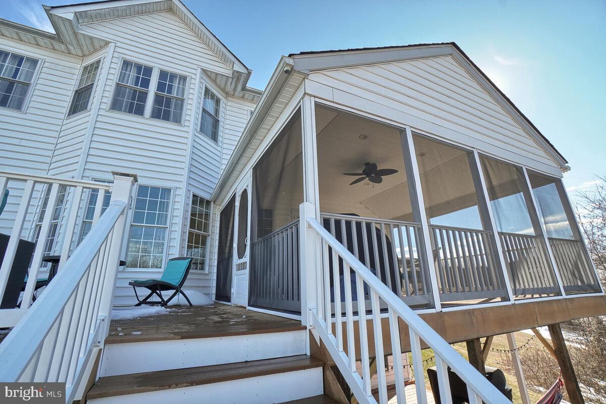 STONELAKE - Residential