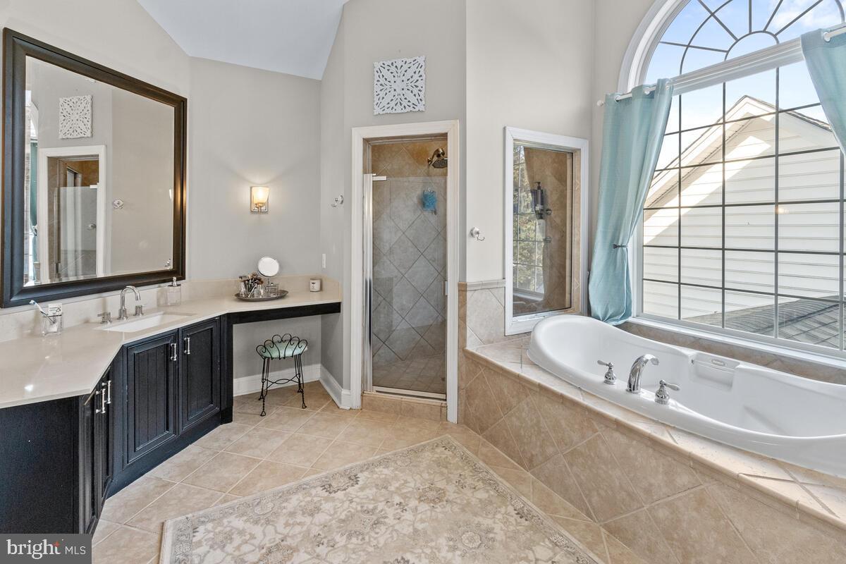 STONELAKE - Residential