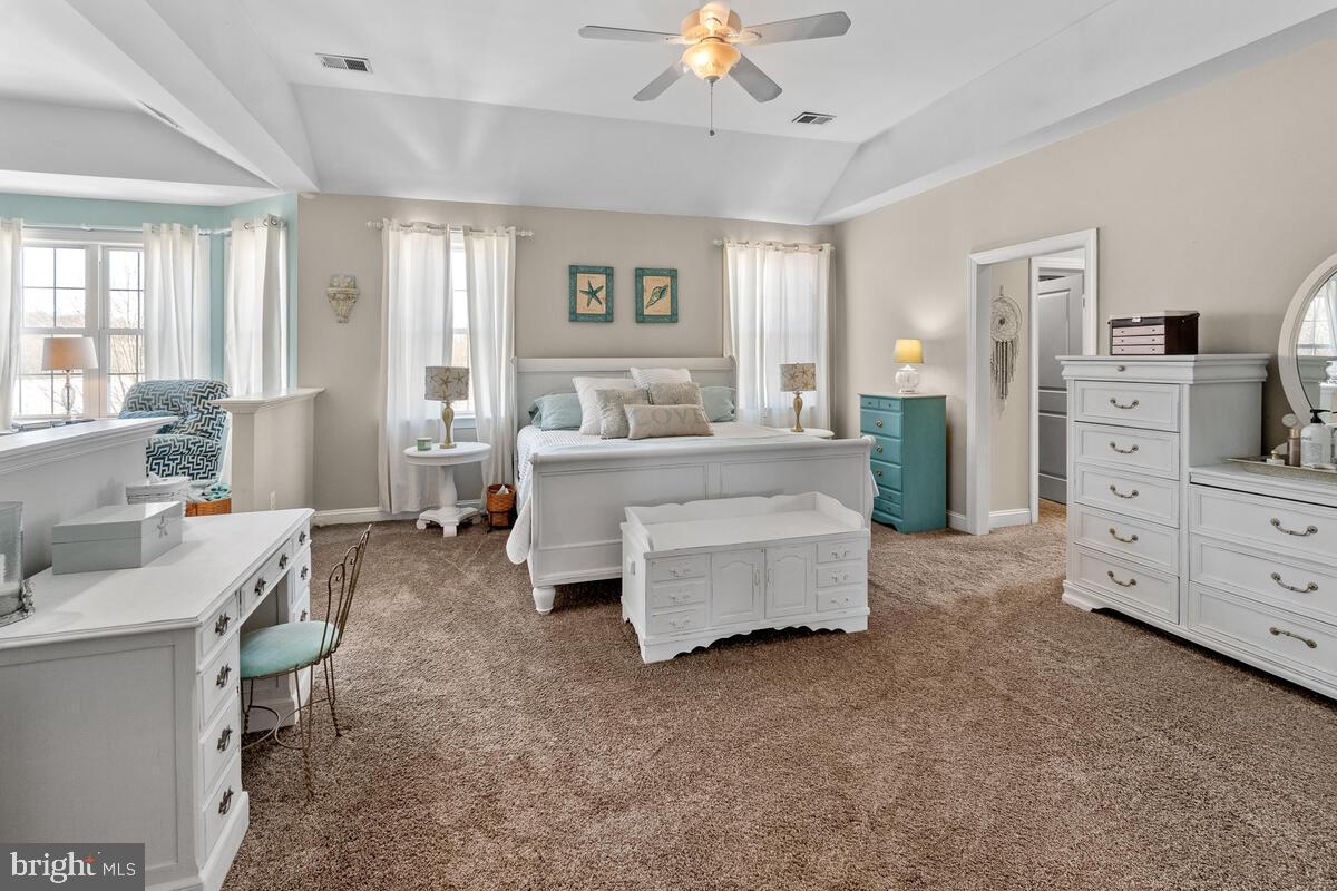 STONELAKE - Residential