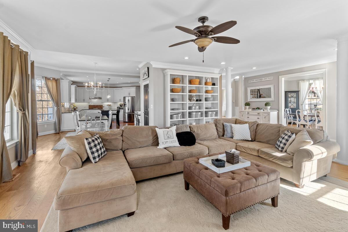 STONELAKE - Residential