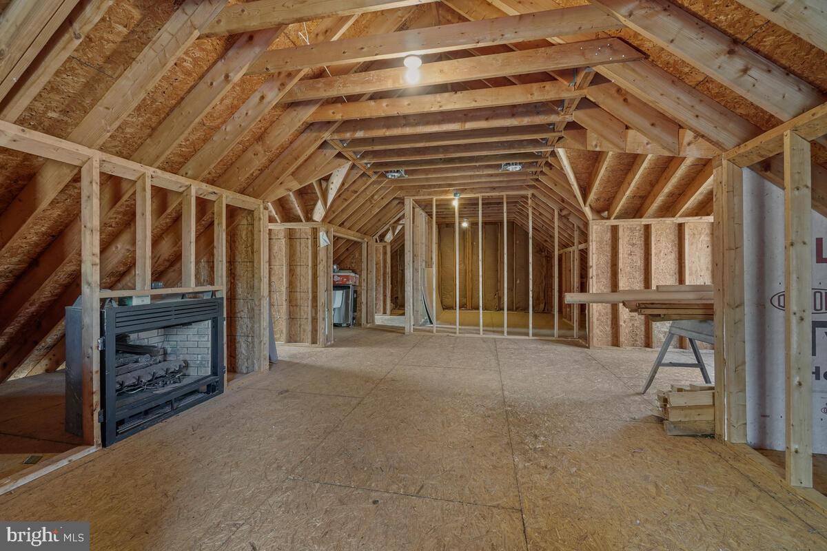 STONELAKE - Residential