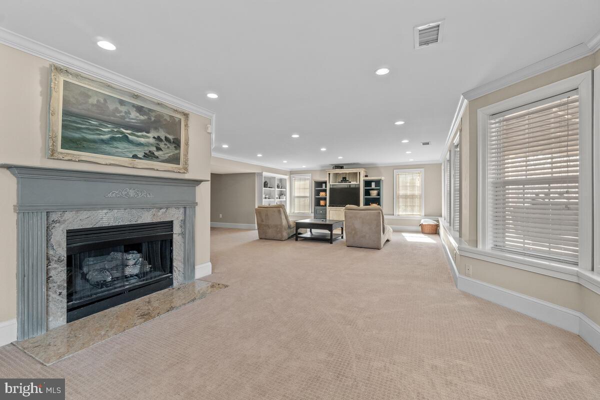 STONELAKE - Residential