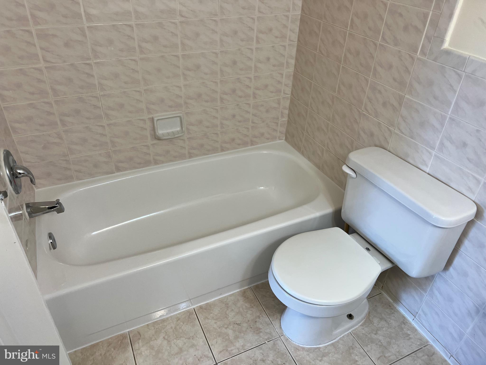 GREENBRIAR - Residential Lease