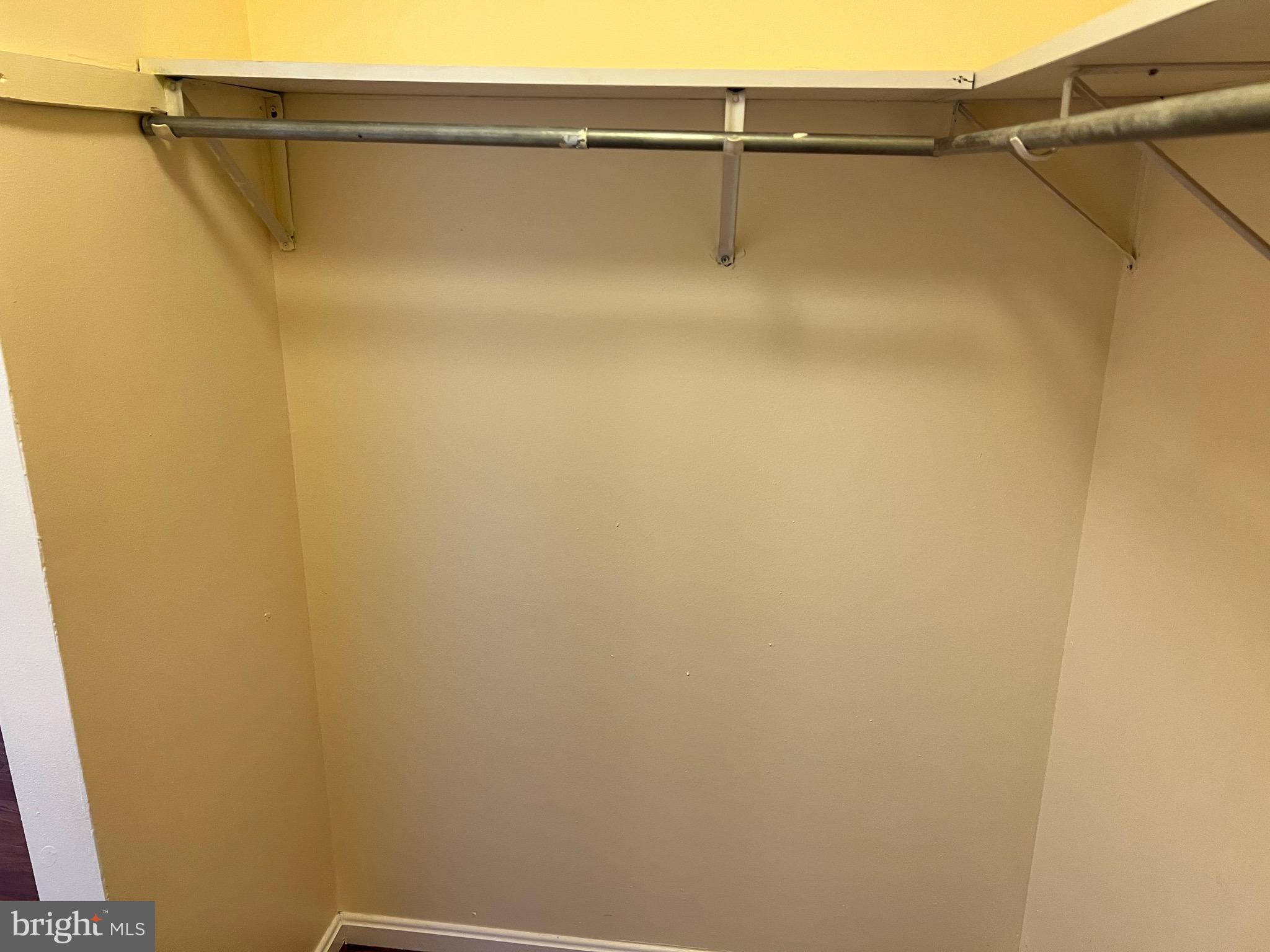 GREENBRIAR - Residential Lease