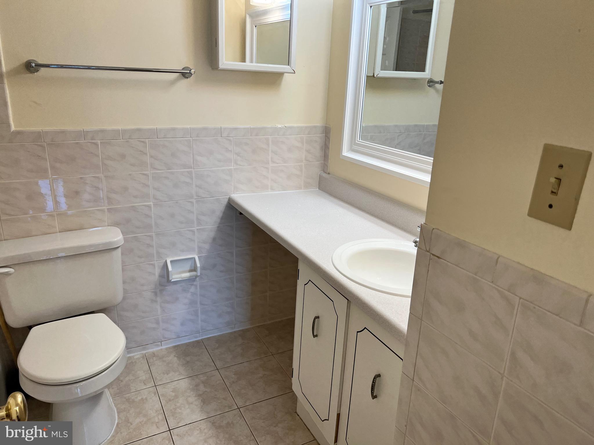 GREENBRIAR - Residential Lease