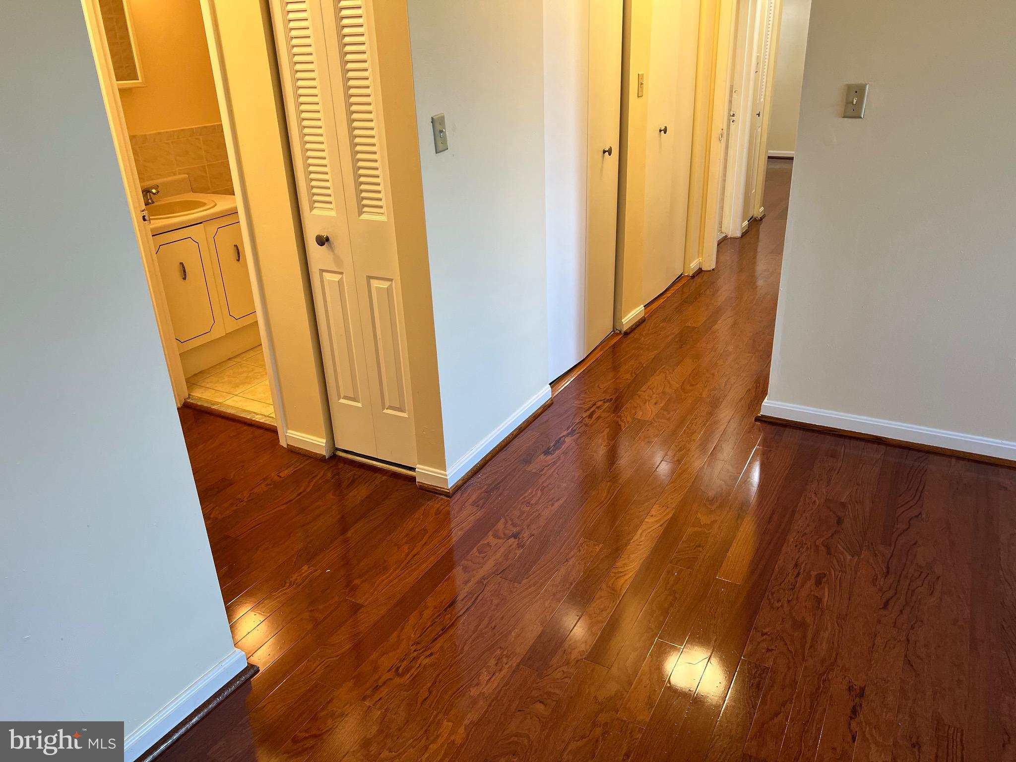 GREENBRIAR - Residential Lease