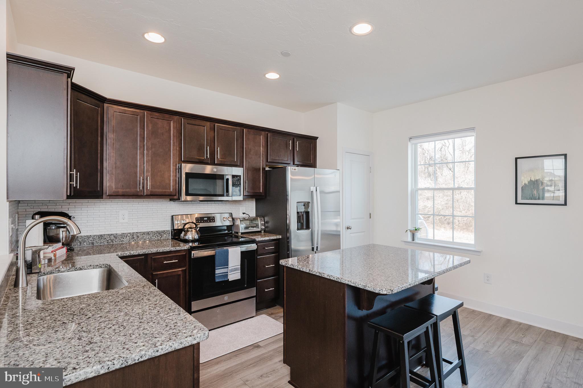 HOMESTEAD ACRES - Residential