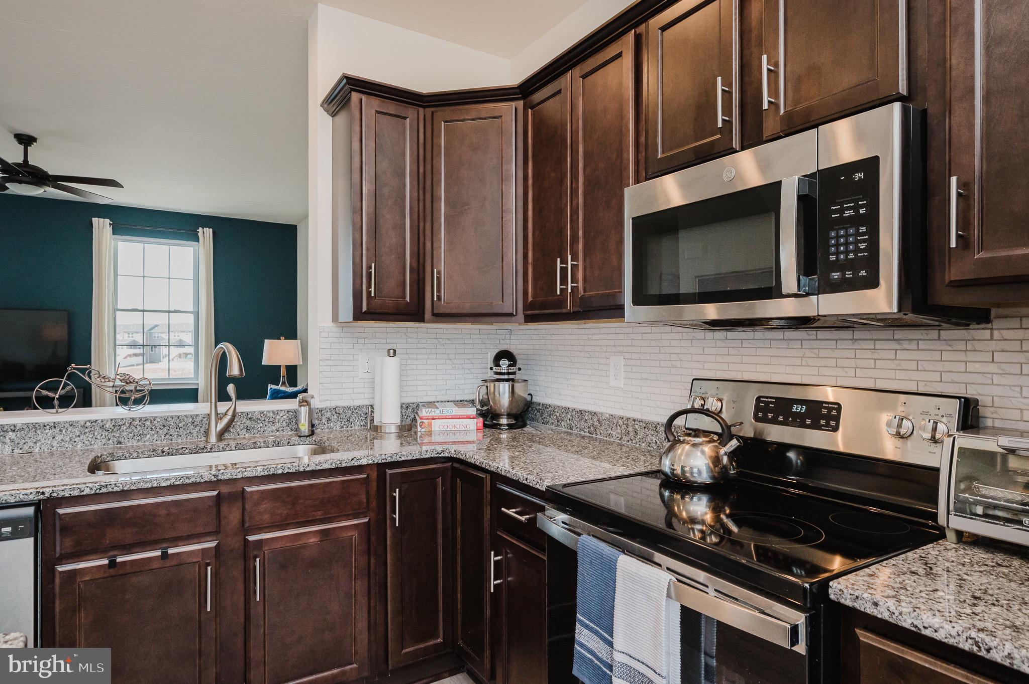 HOMESTEAD ACRES - Residential