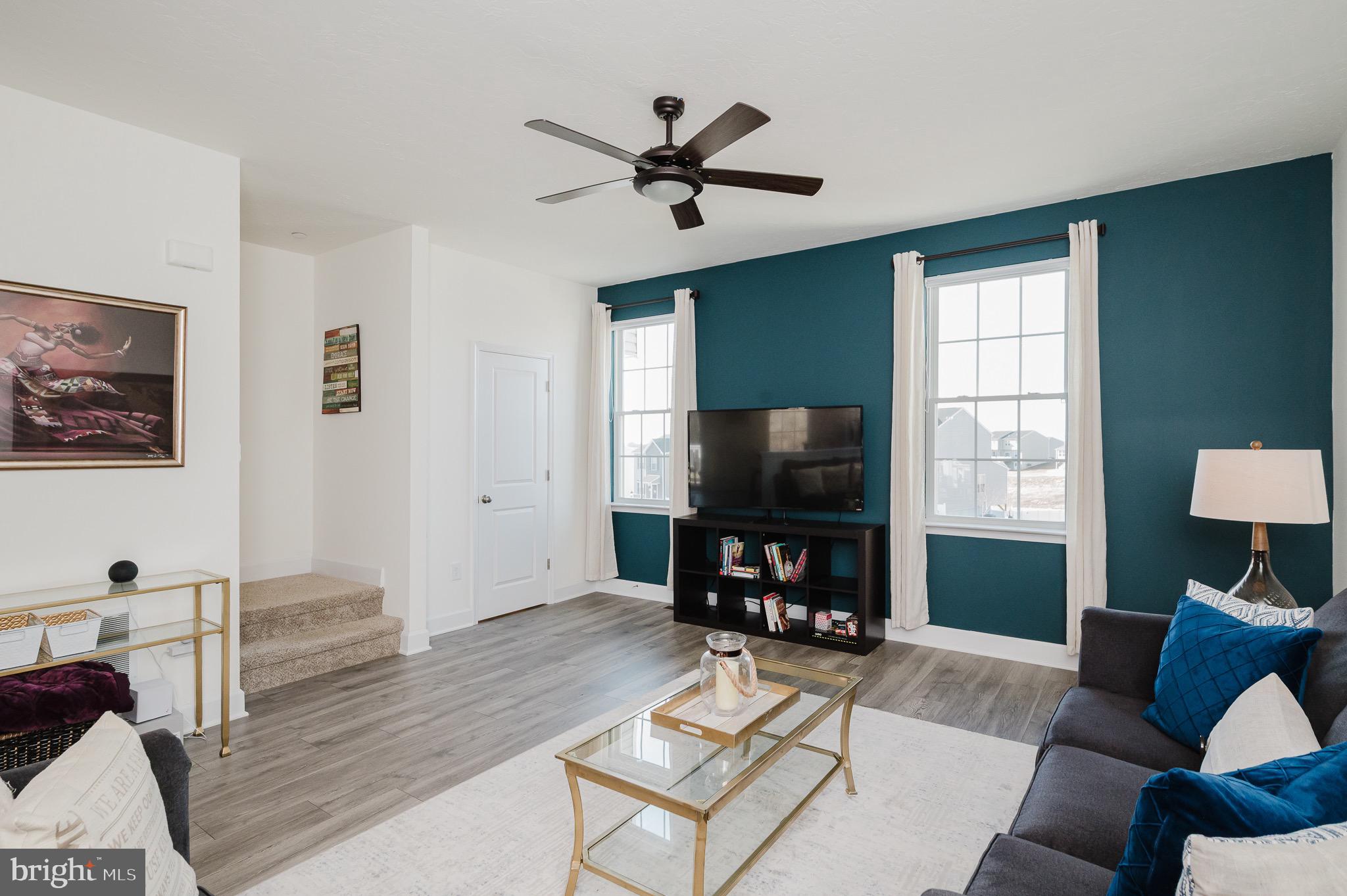 HOMESTEAD ACRES - Residential