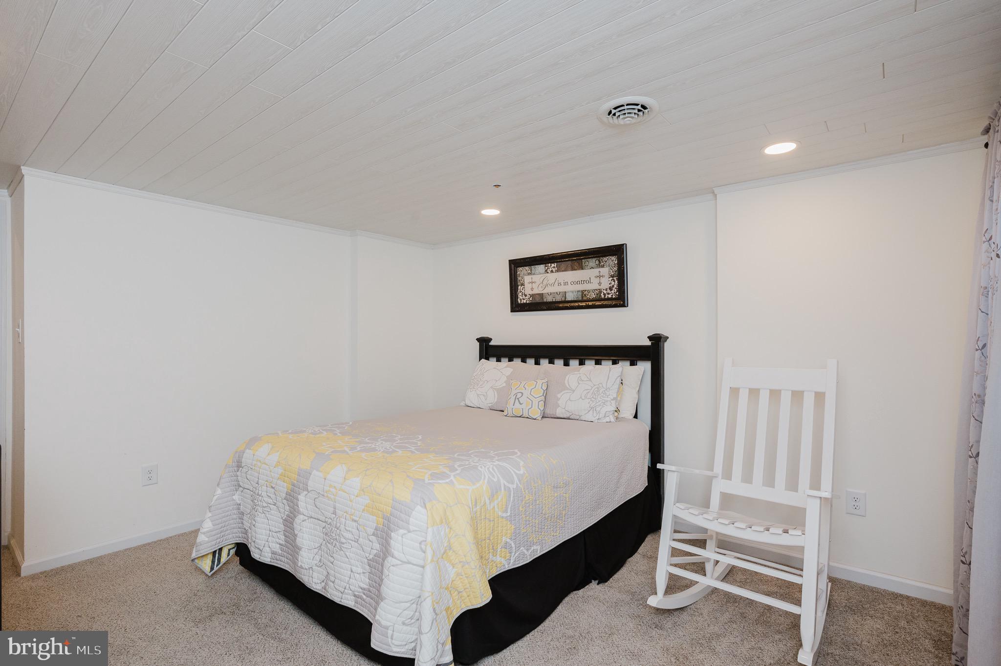 HOMESTEAD ACRES - Residential