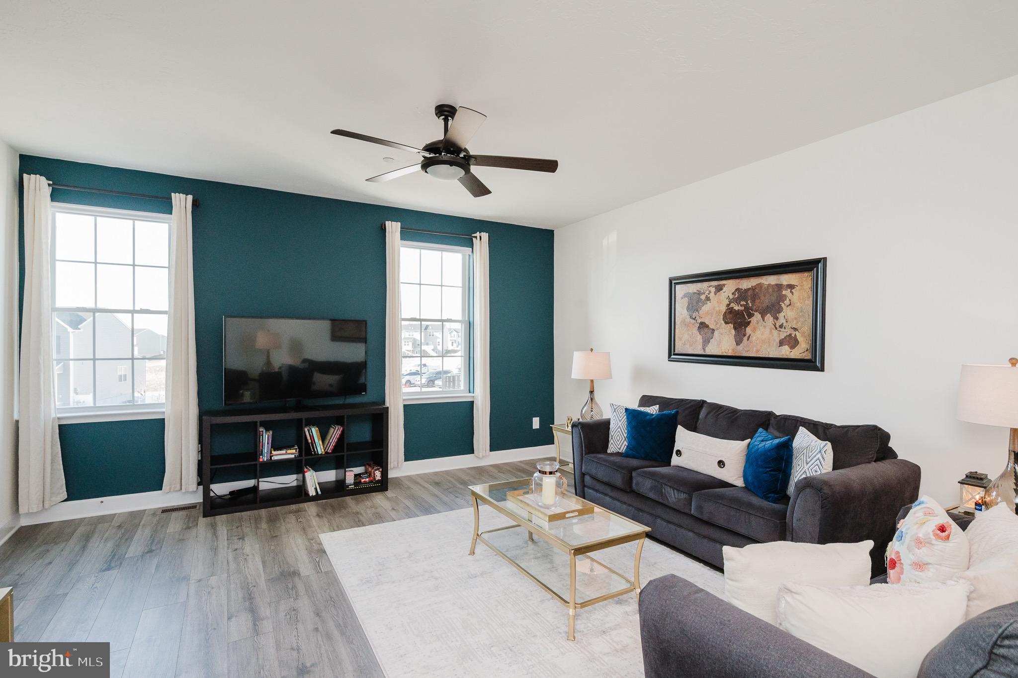 HOMESTEAD ACRES - Residential