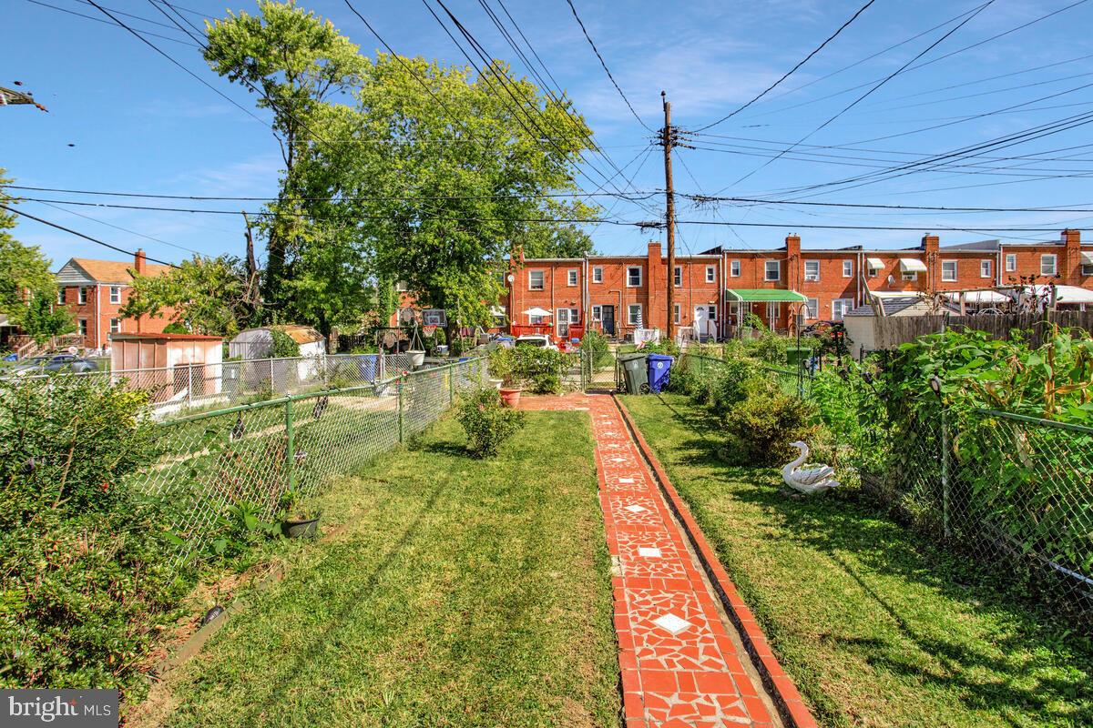 BELAIR-EDISON - Residential