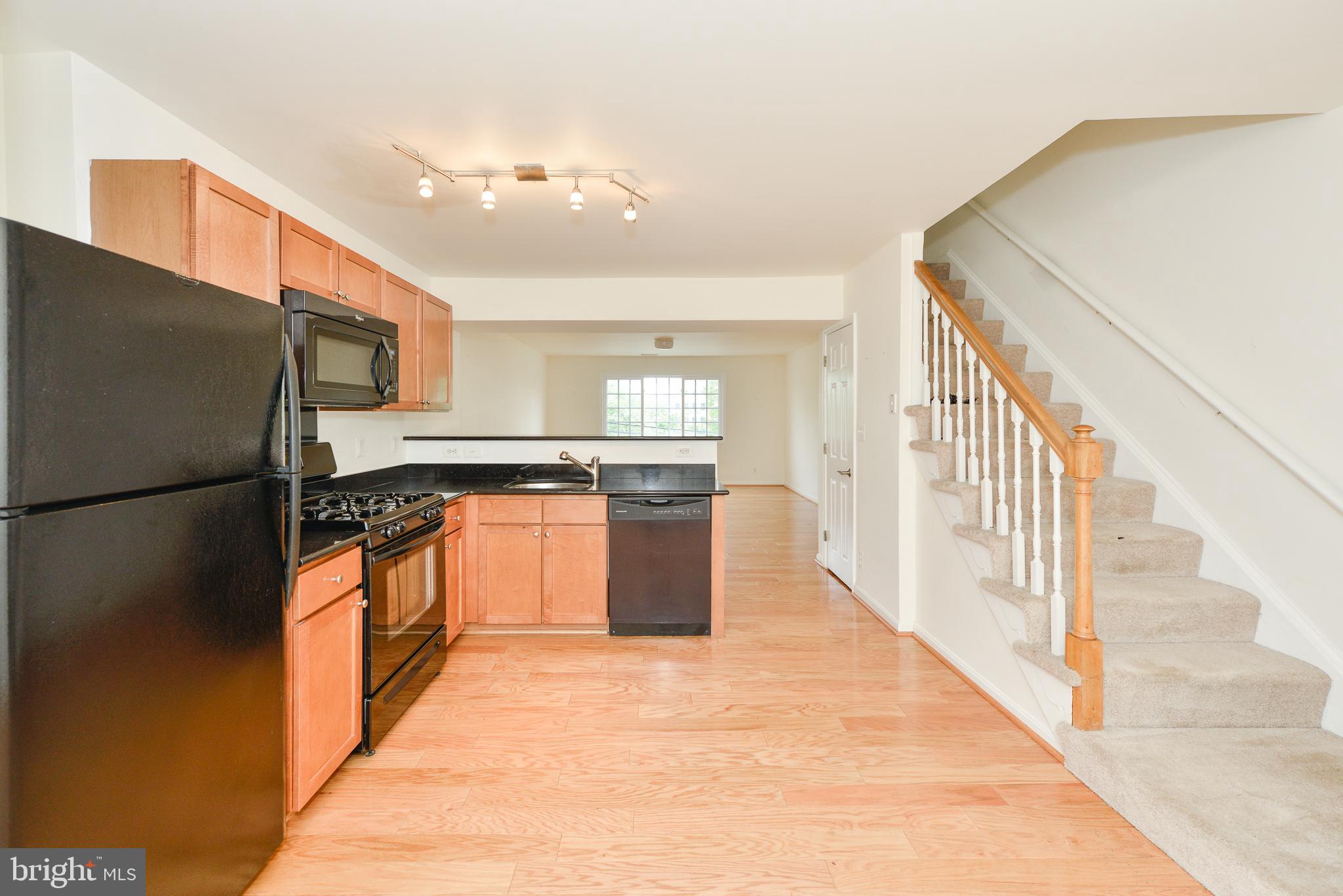 PARKSIDE AT ALEXANDRIA - Residential Lease