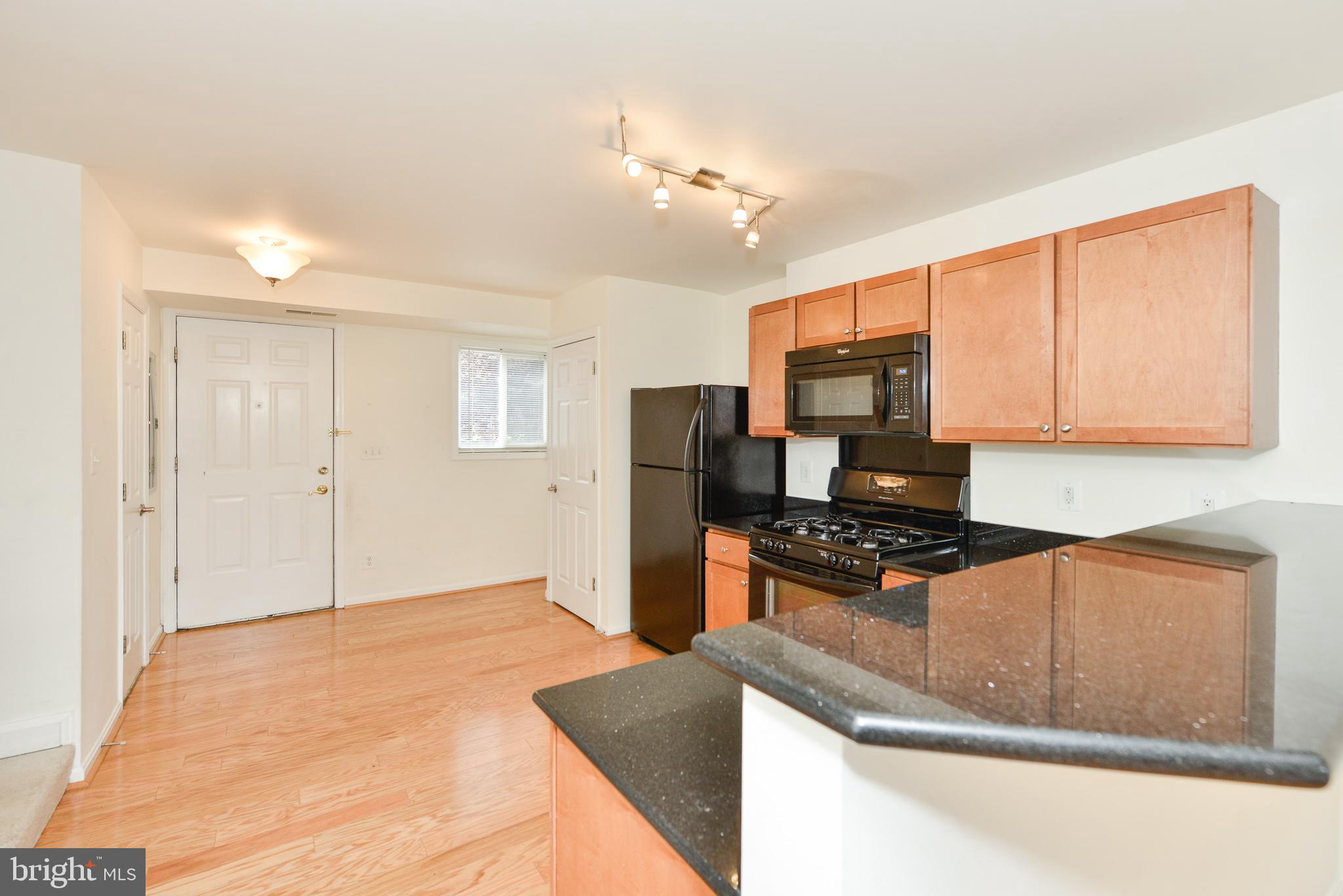 PARKSIDE AT ALEXANDRIA - Residential Lease