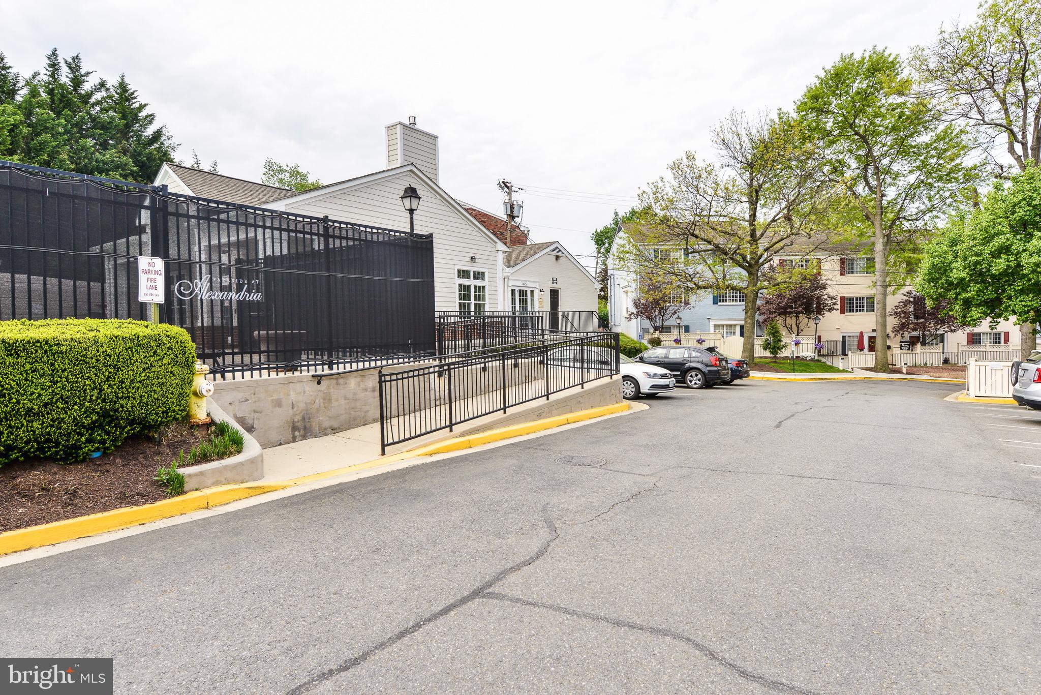PARKSIDE AT ALEXANDRIA - Residential Lease