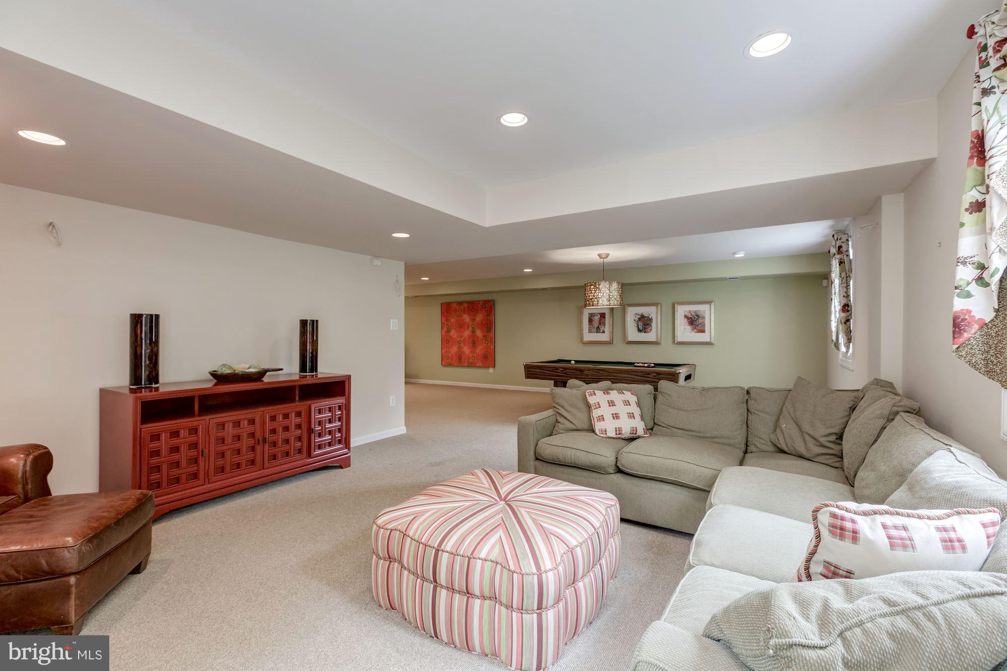 CHAIN BRIDGE FOREST - Residential