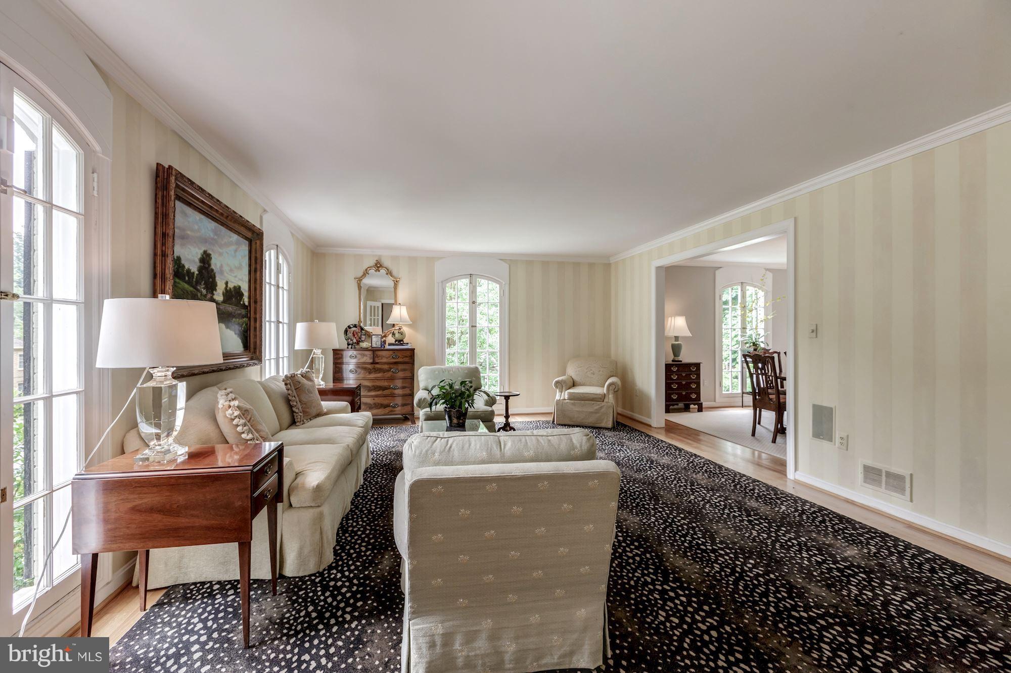 CHAIN BRIDGE FOREST - Residential