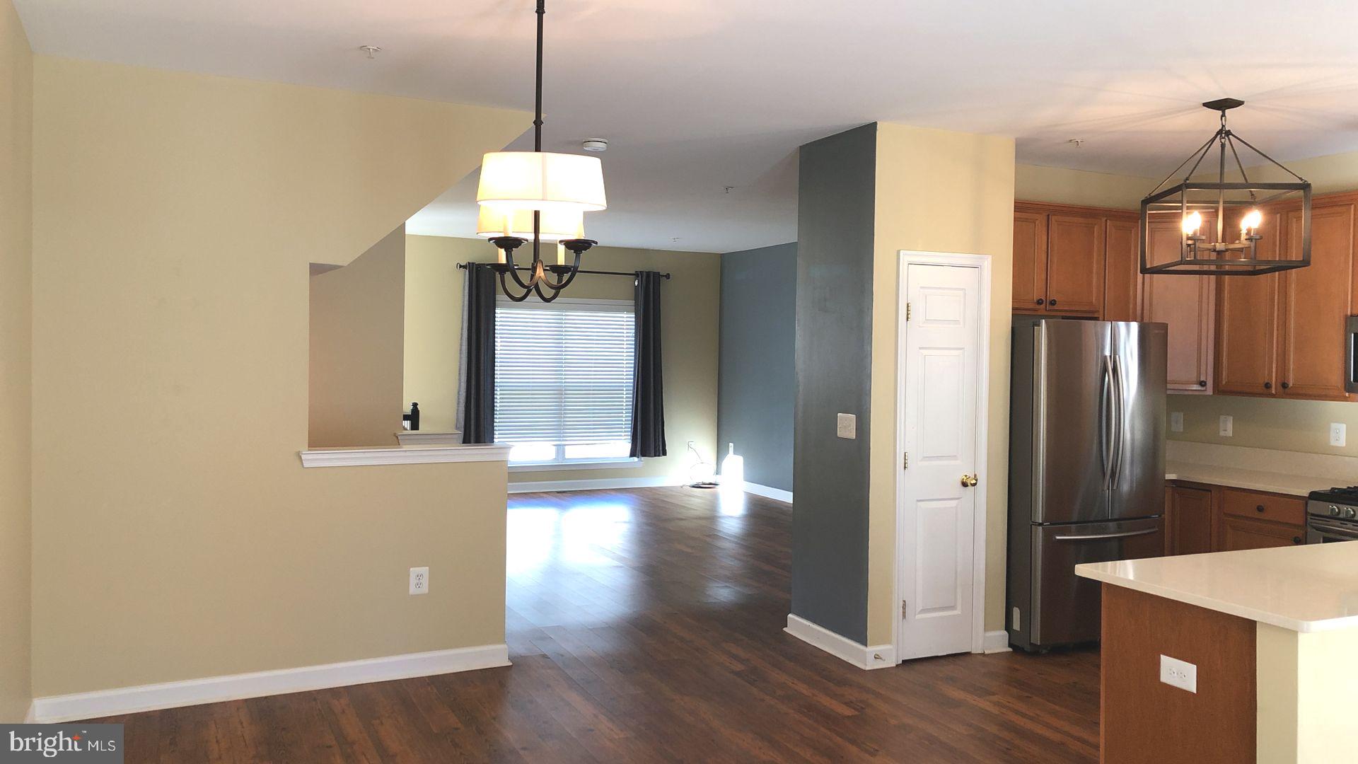 VILLAS ON WATERS EDGE - Residential Lease