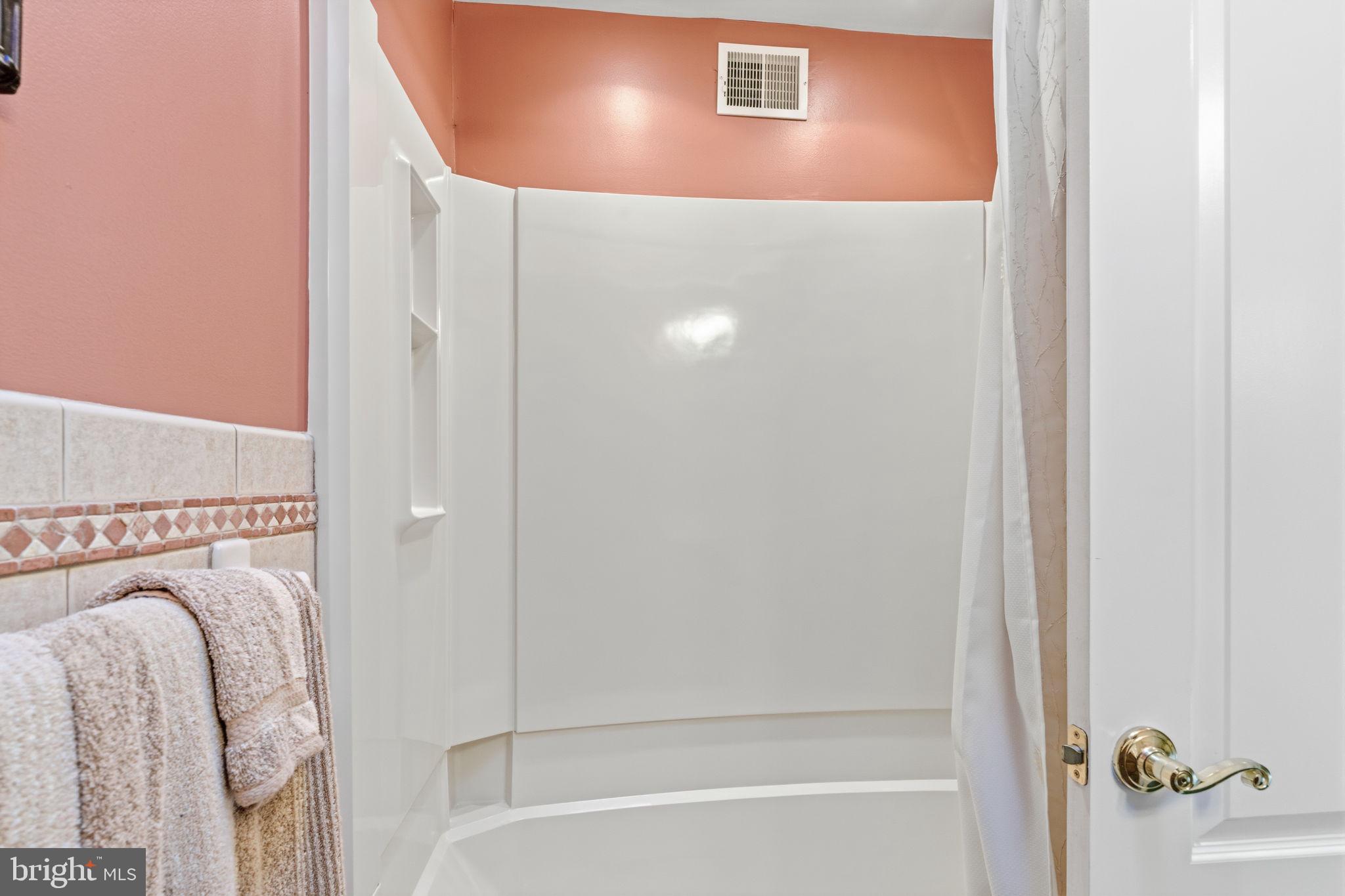 PINE VALLEY - Residential