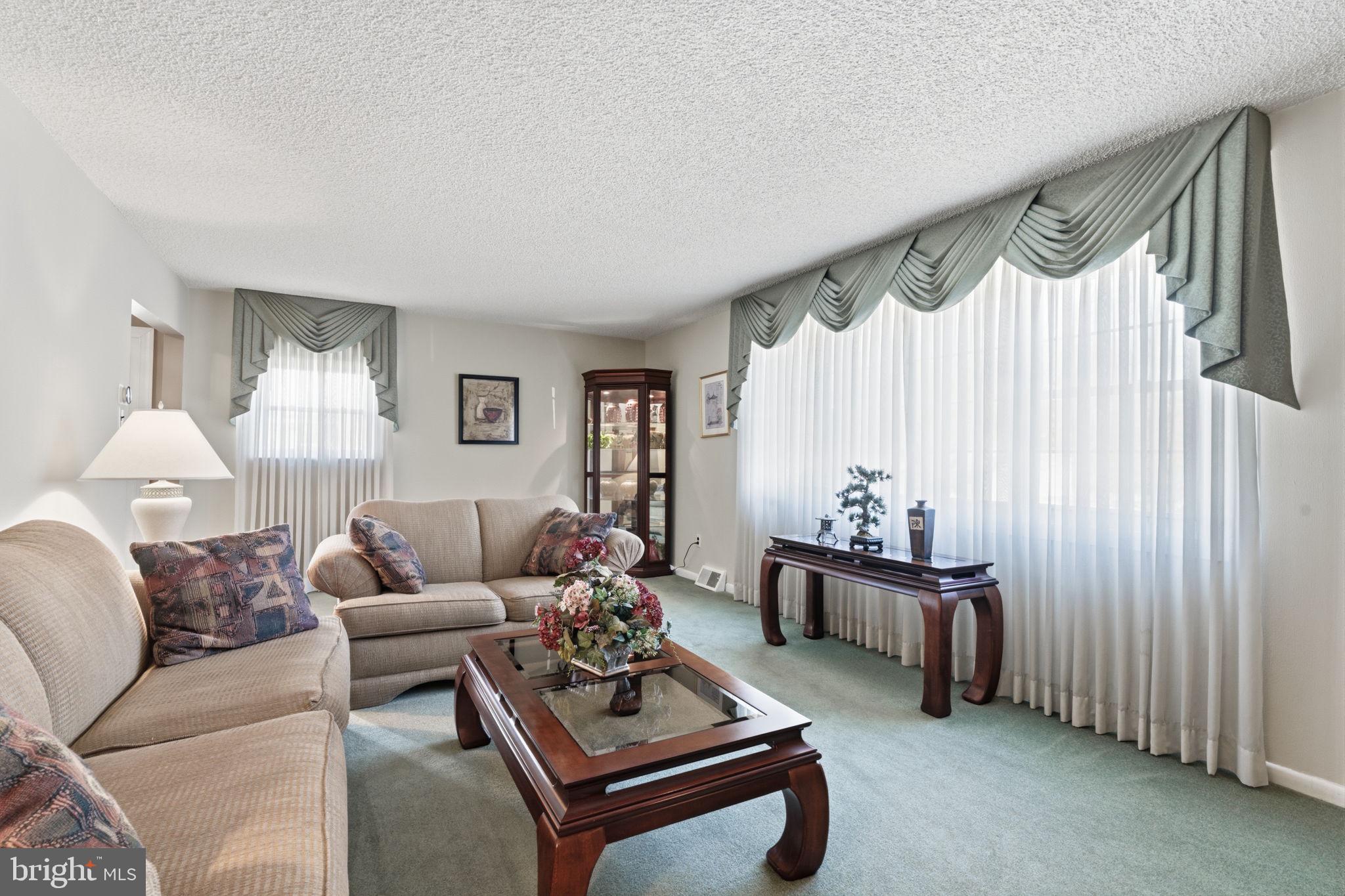 PINE VALLEY - Residential