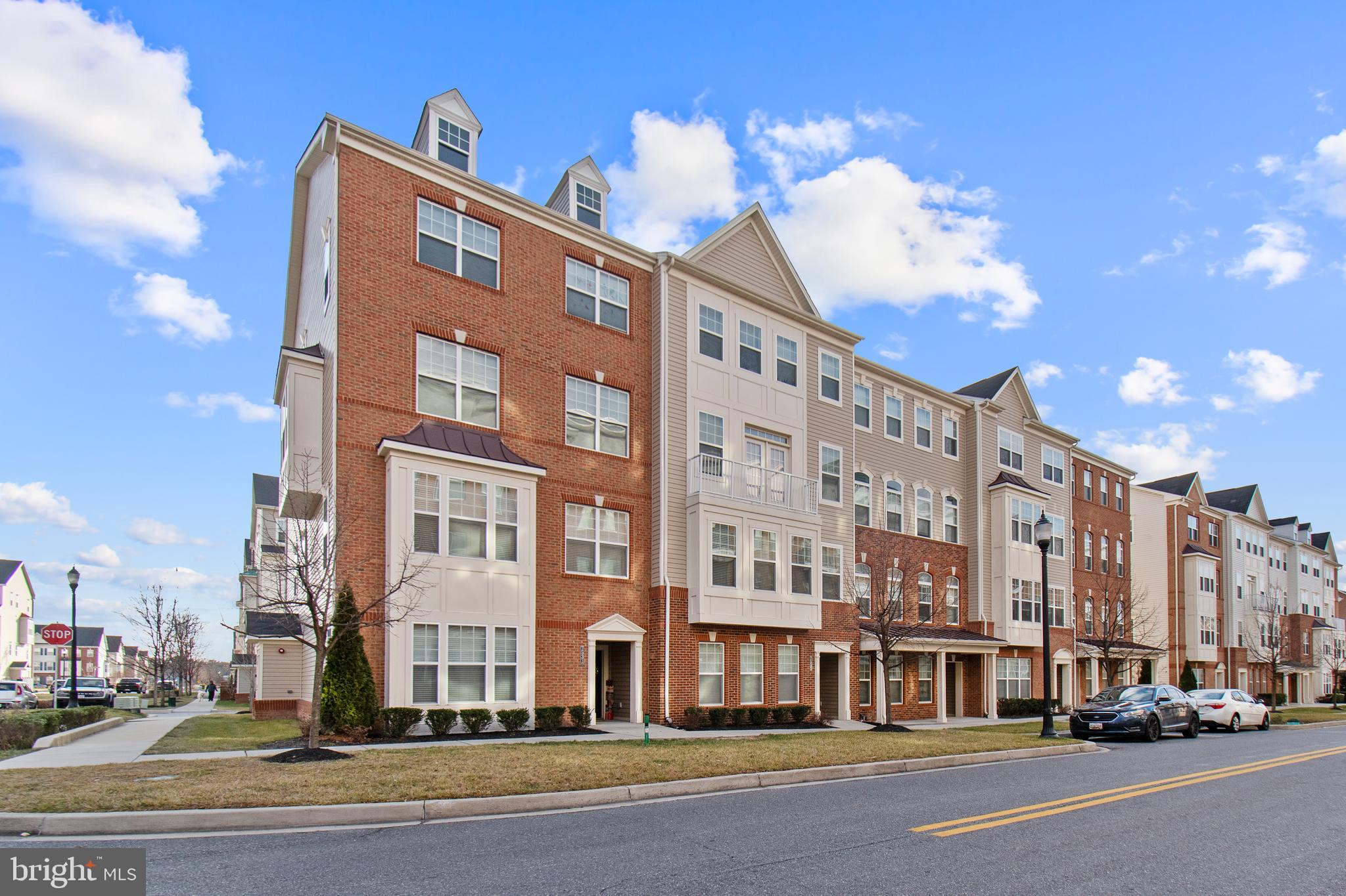 7537 CROWLEY STREET B