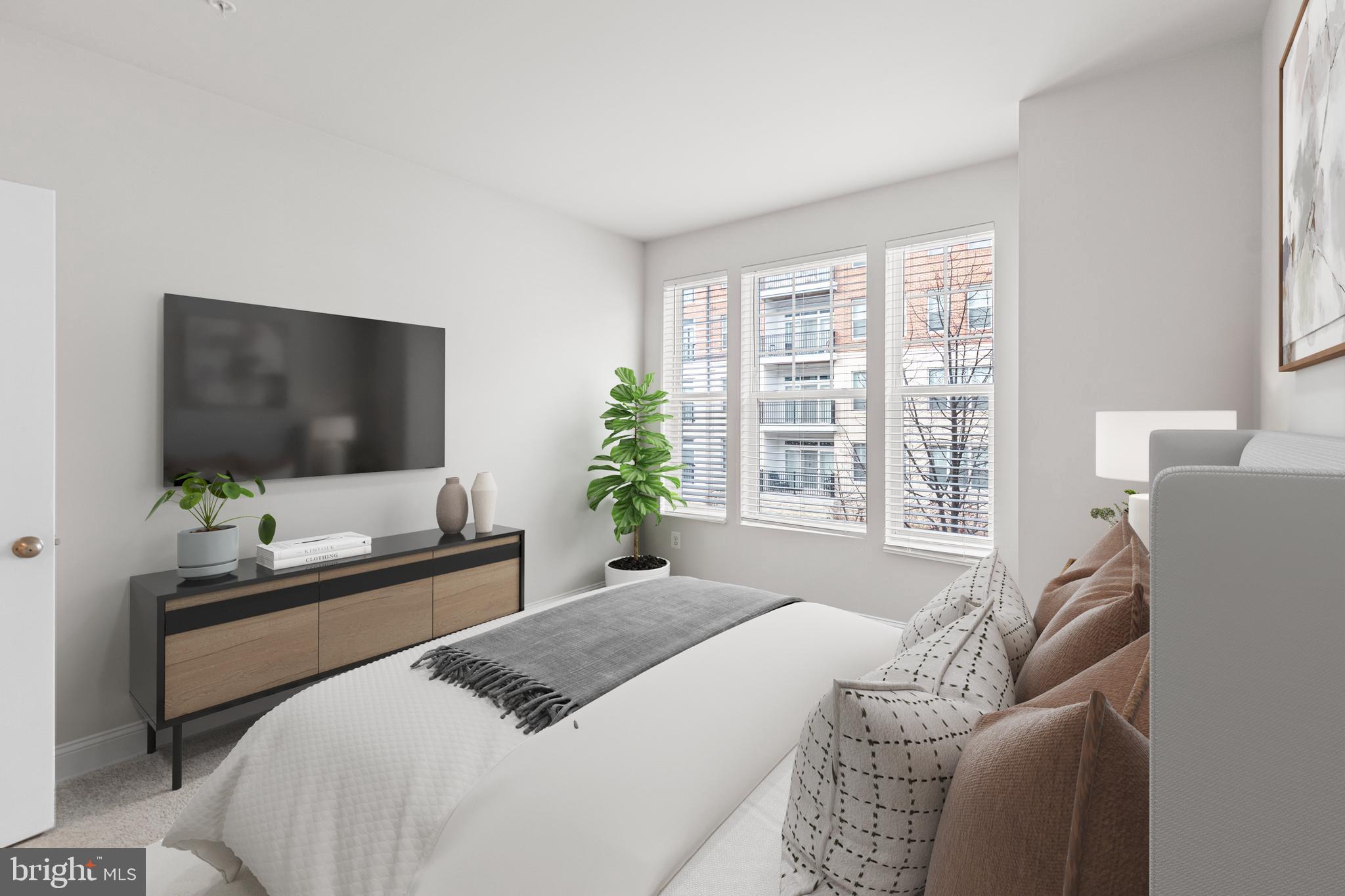 OXFORD SQUARE - Residential