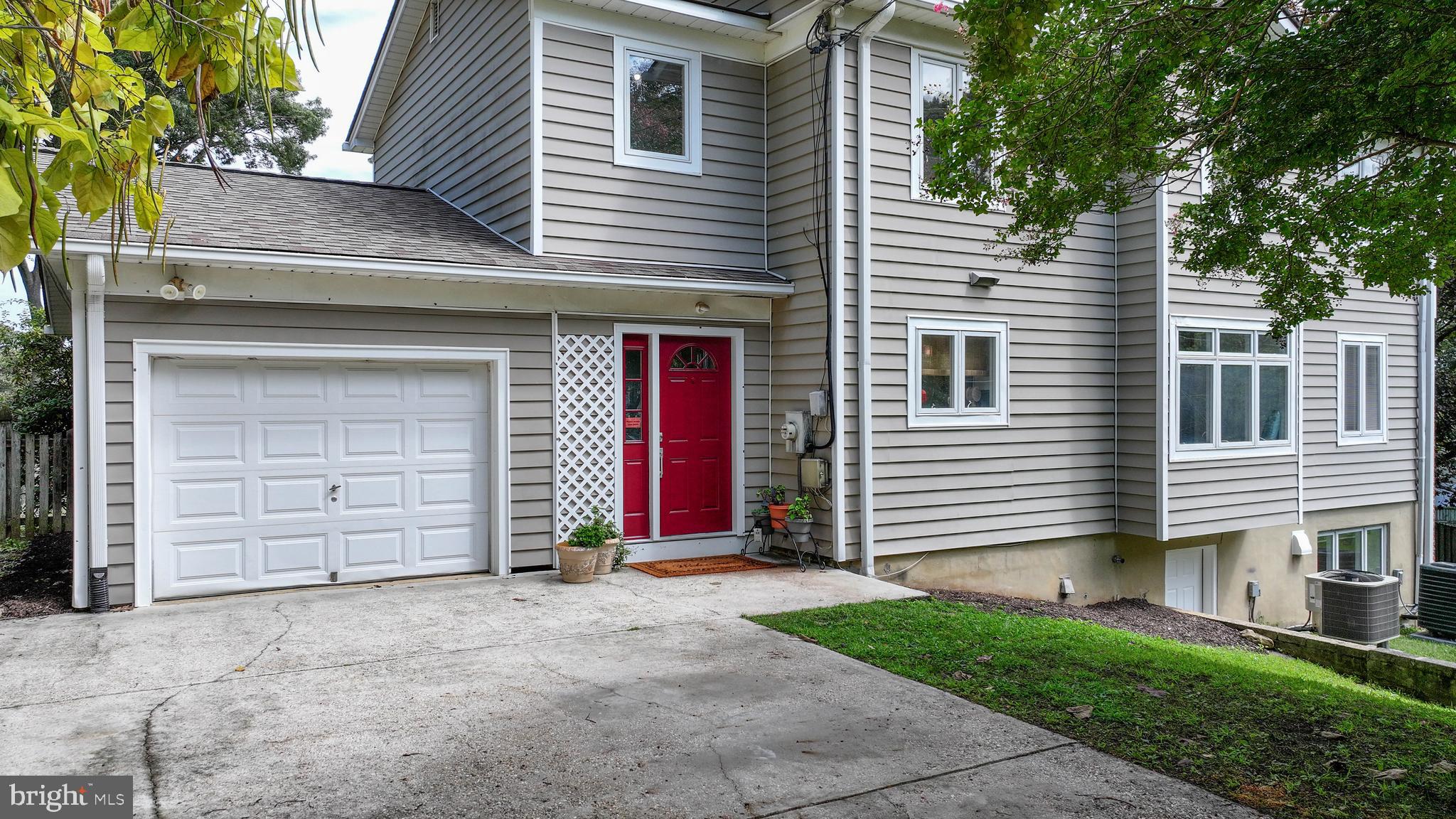 CAPE ST CLAIRE - Residential