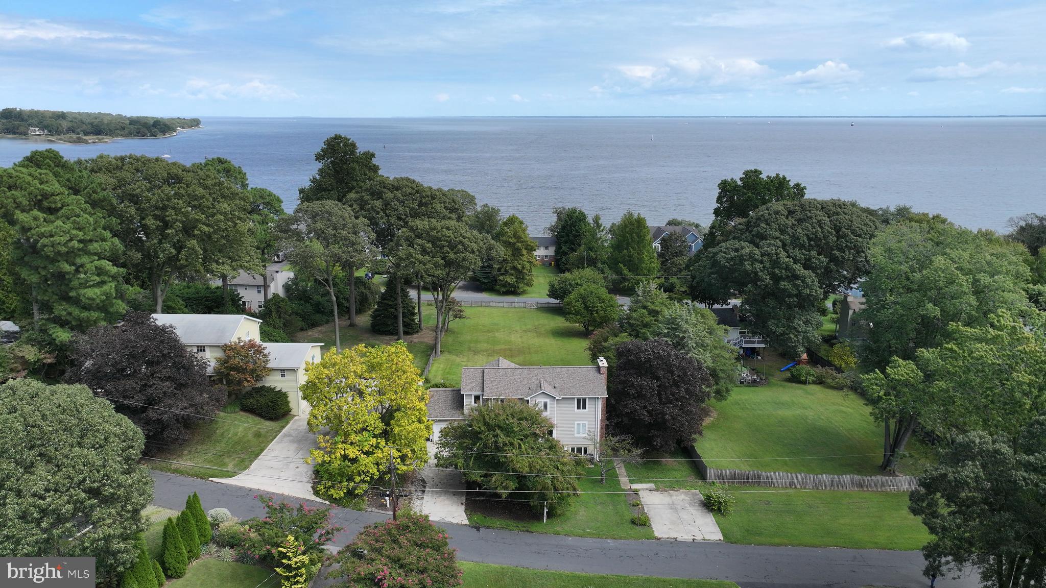 CAPE ST CLAIRE - Residential