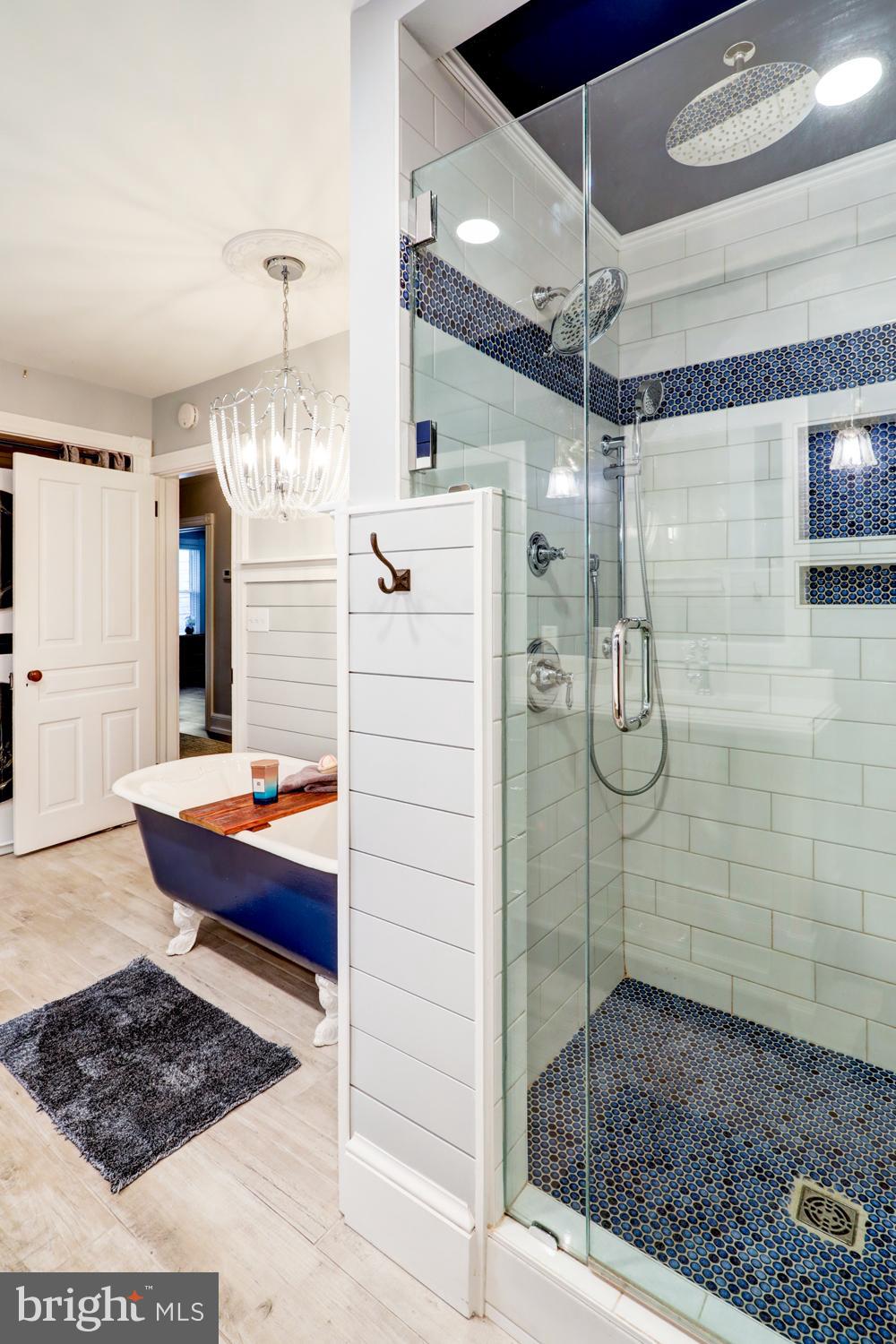 LITITZ PIKE - Residential