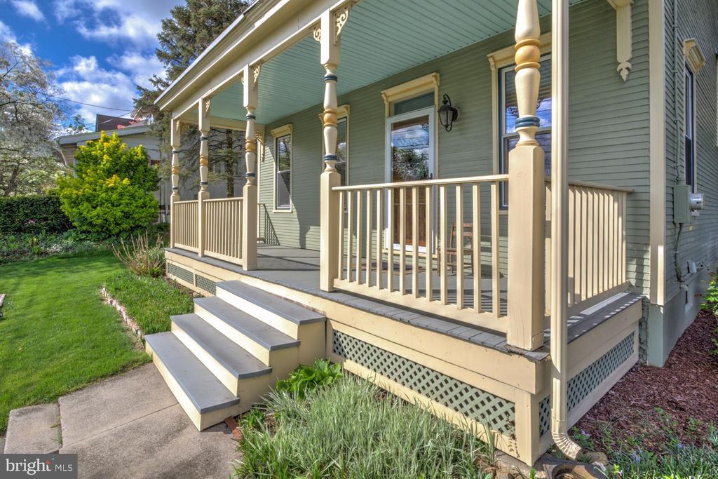 Photo of 2448 Lititz Pike, LANCASTER, PA 17601 (MLS # PALA2084276)