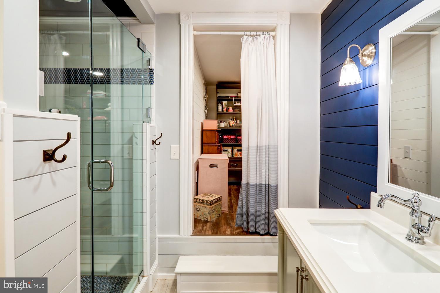 LITITZ PIKE - Residential