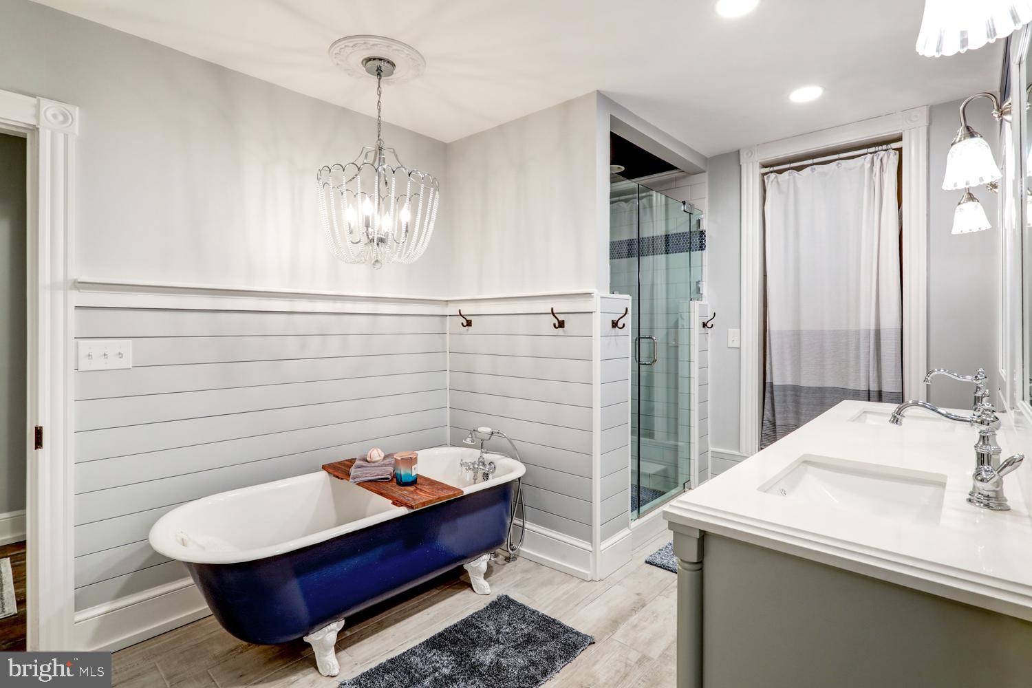 LITITZ PIKE - Residential