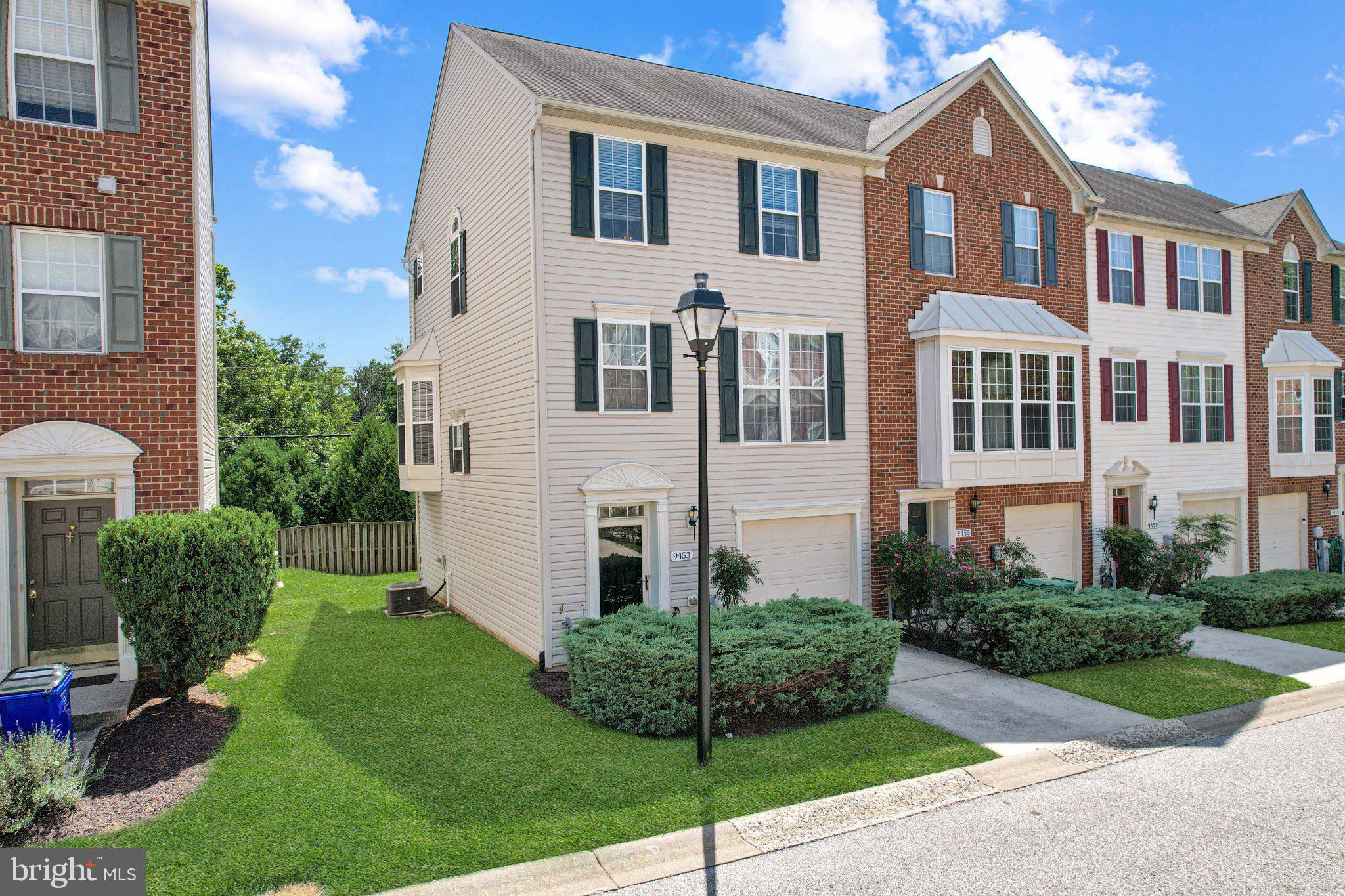 9453 BIRDHOUSE CIRCLE 38