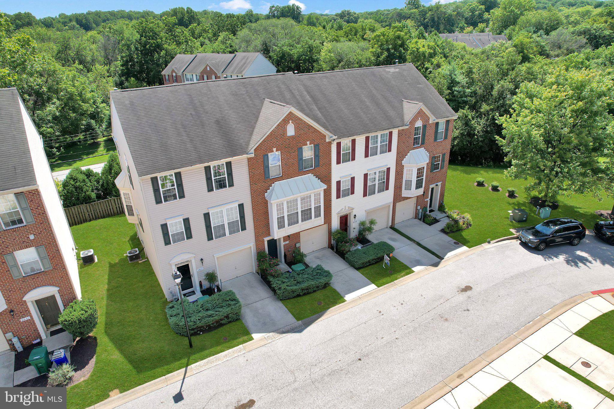 9453 BIRDHOUSE CIRCLE 38