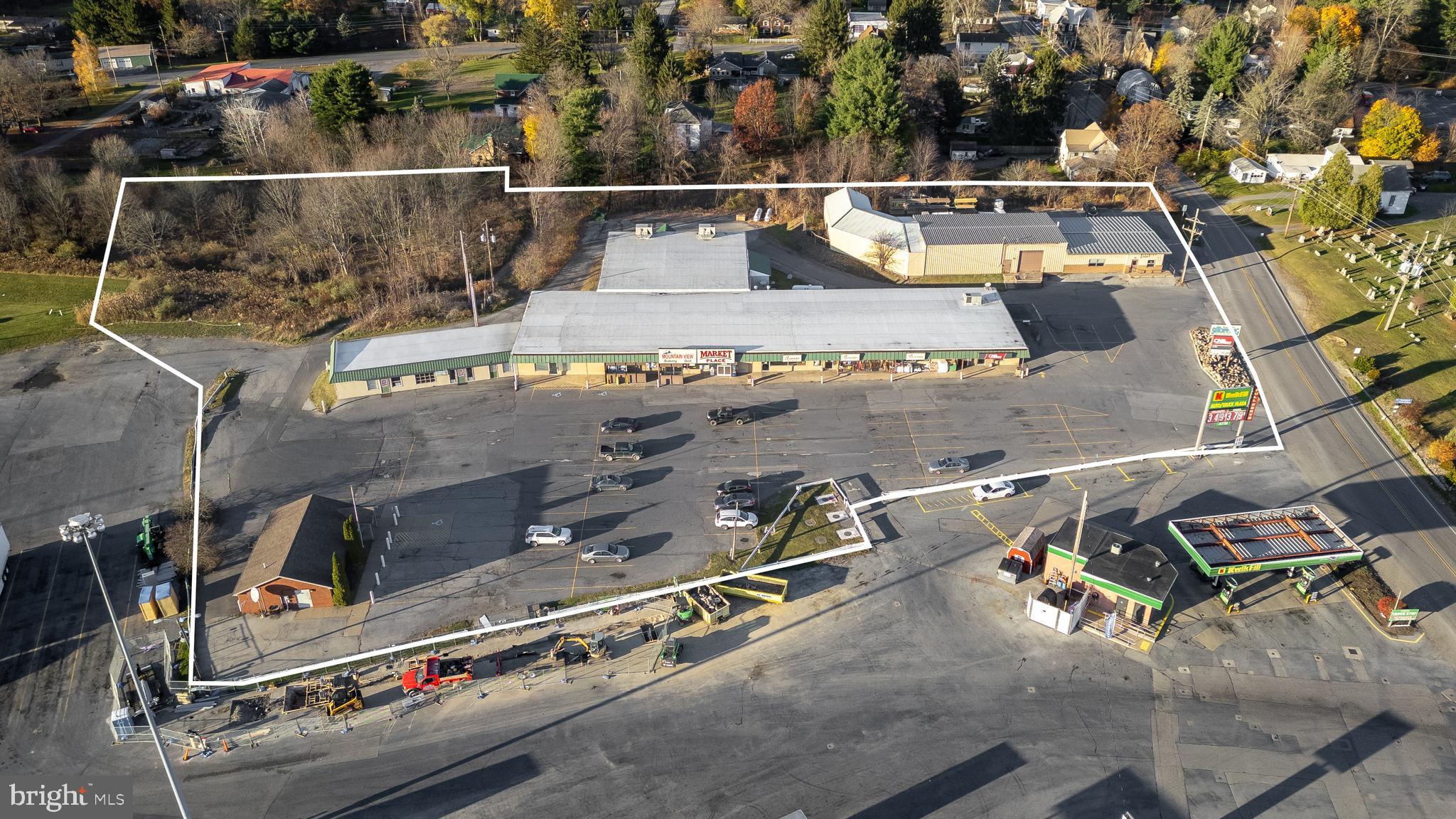 111-131 ROLLING STONE ROAD