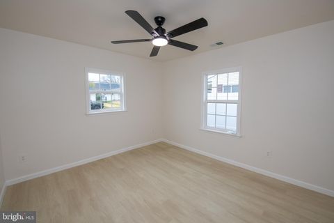 Tiny photo for 30 Mistletoe Lane, LEVITTOWN, PA 19054 (MLS # PABU2114744)